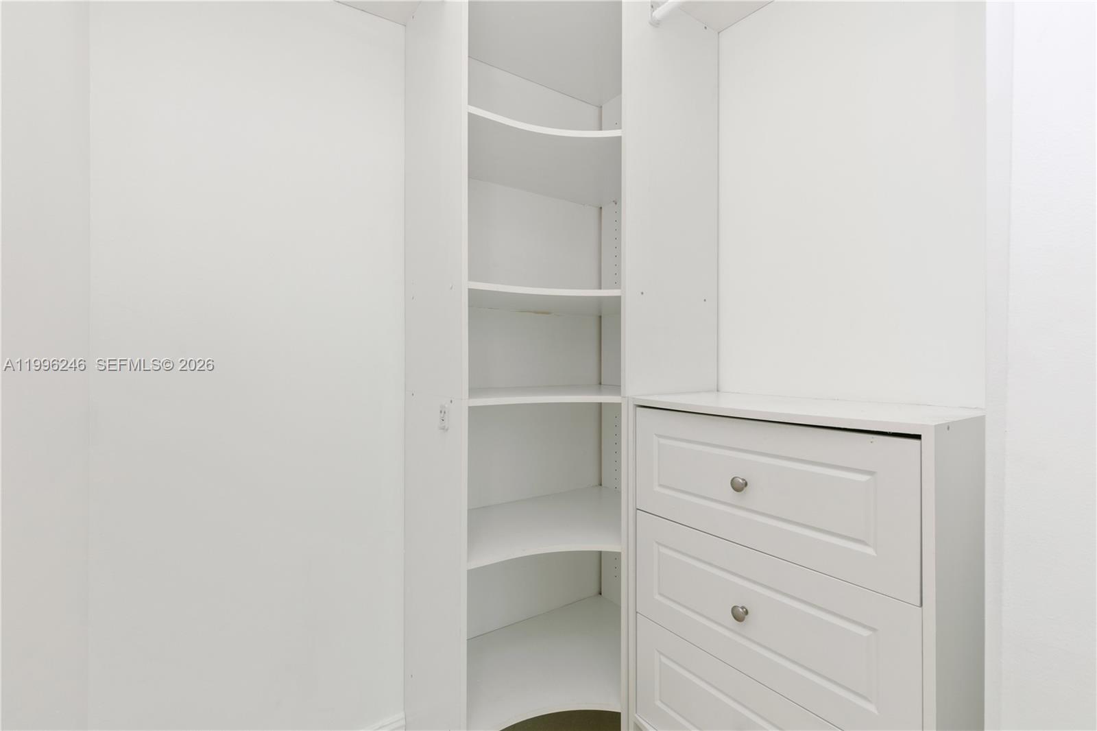 THE ATRIUM AT AVENTURA CO - Residential