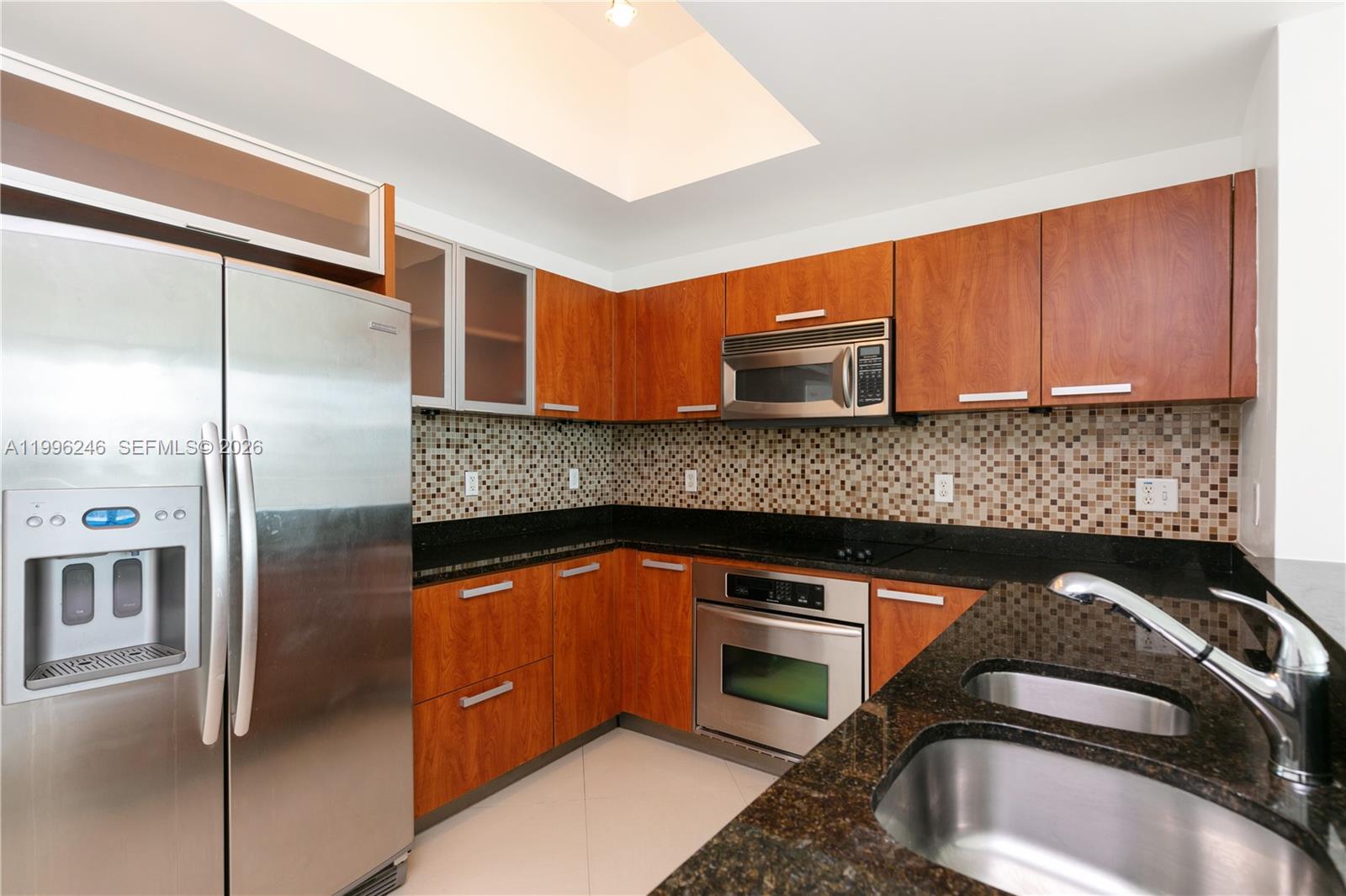 THE ATRIUM AT AVENTURA CO - Residential