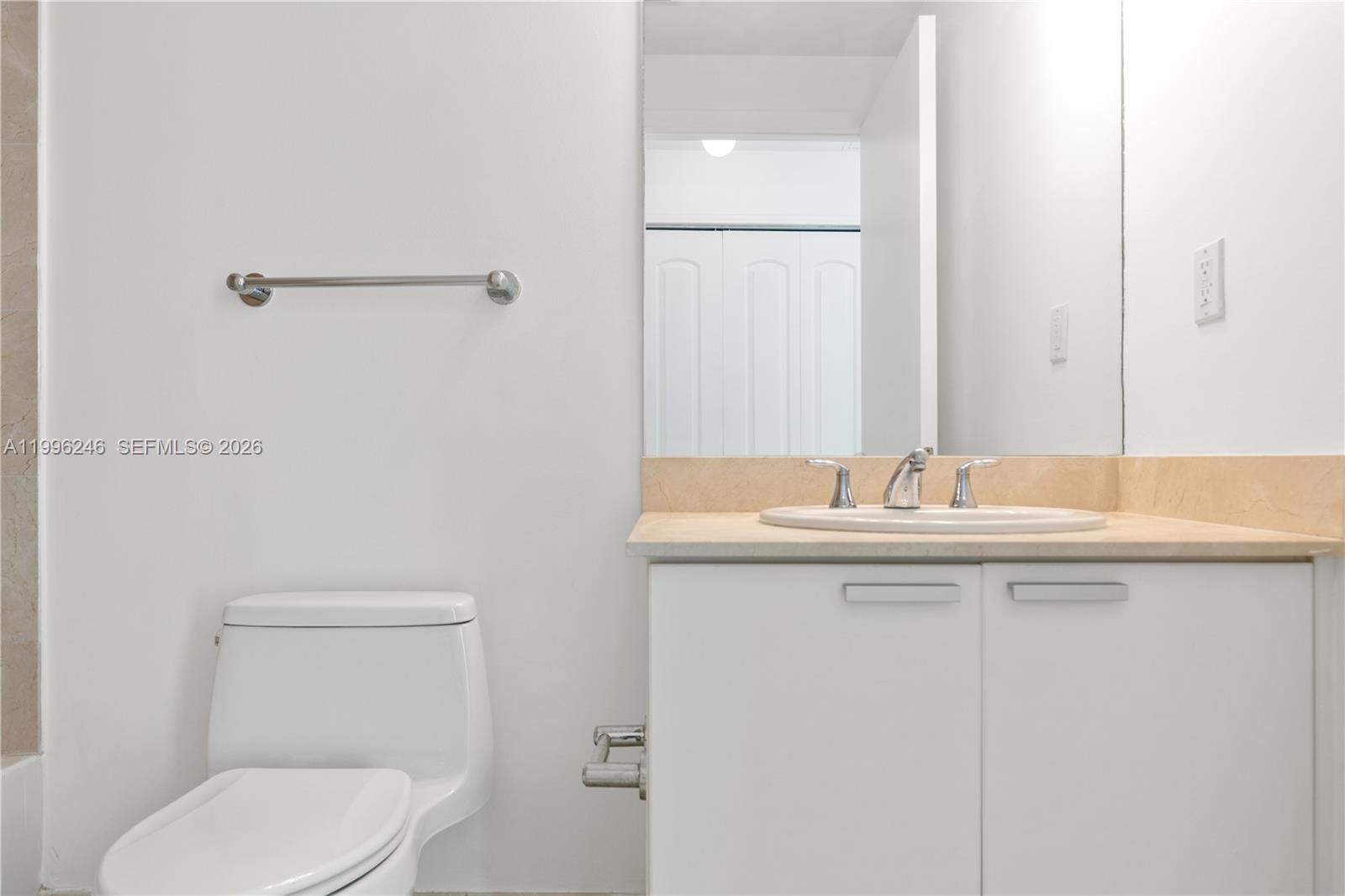 THE ATRIUM AT AVENTURA CO - Residential