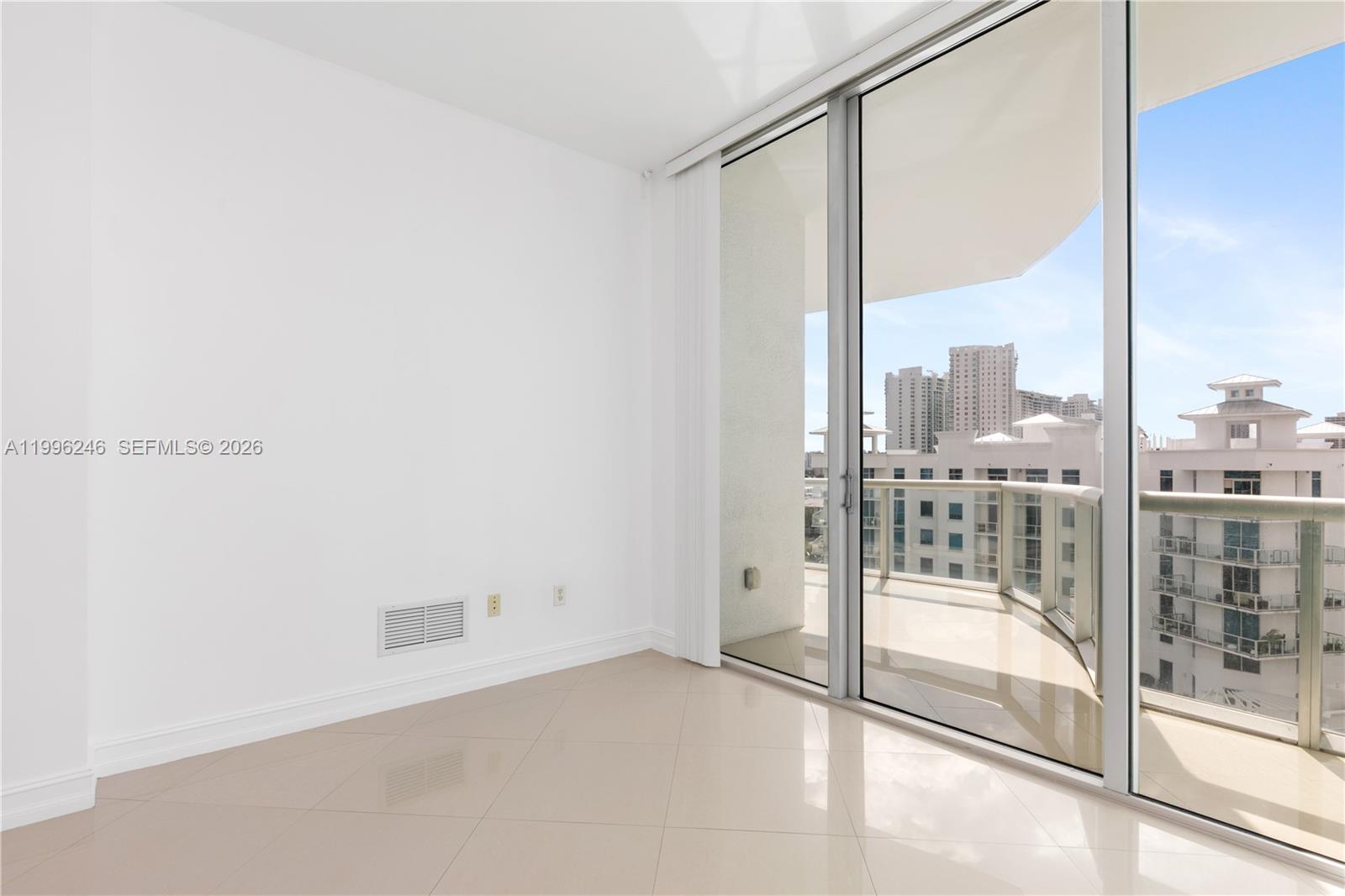 THE ATRIUM AT AVENTURA CO - Residential