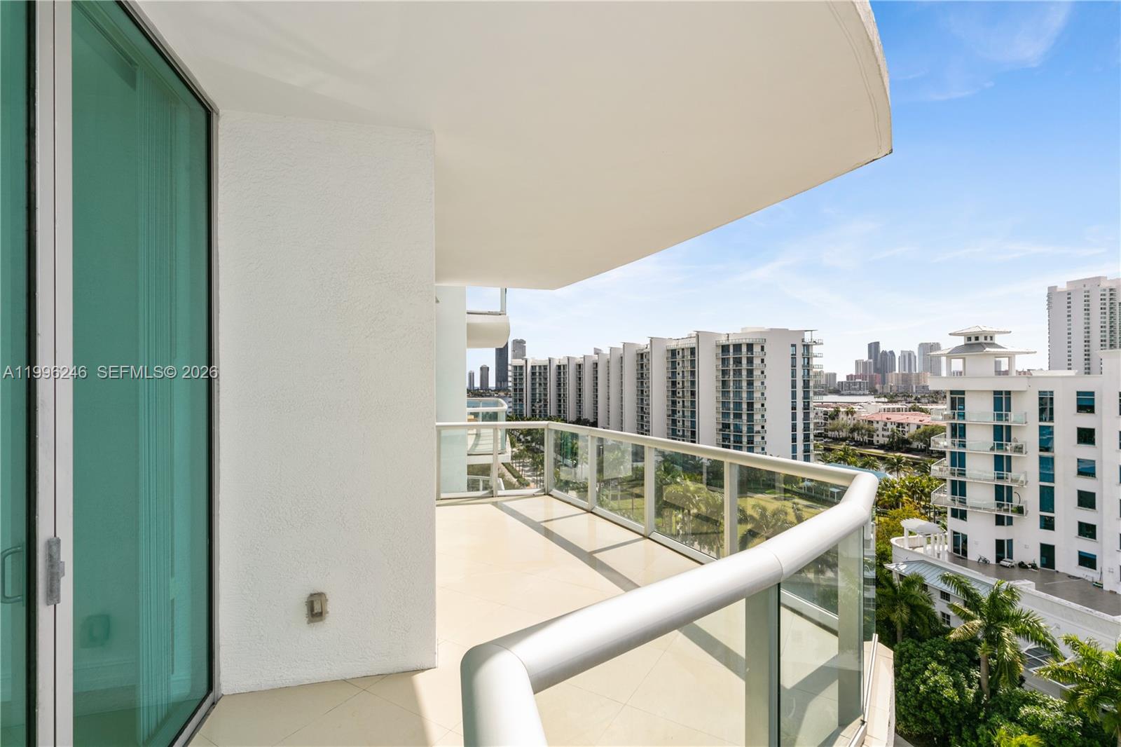 THE ATRIUM AT AVENTURA CO - Residential