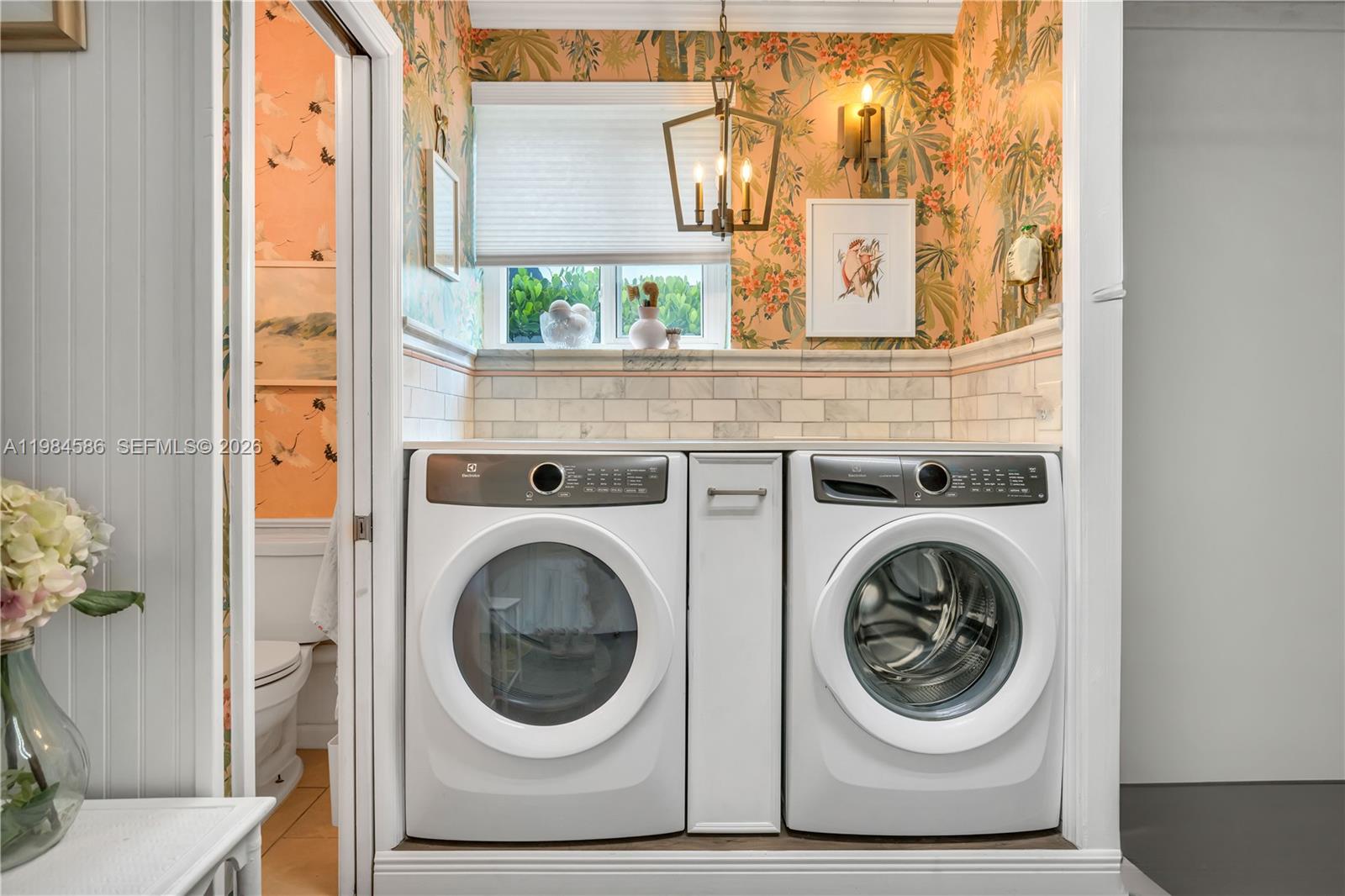 SUNSET TRAILS - Residential