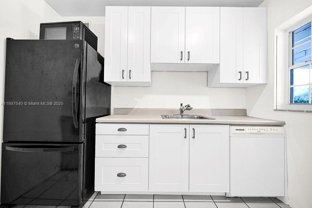 RIVIERA ESTATES 1ST ADDN - Residential Lease