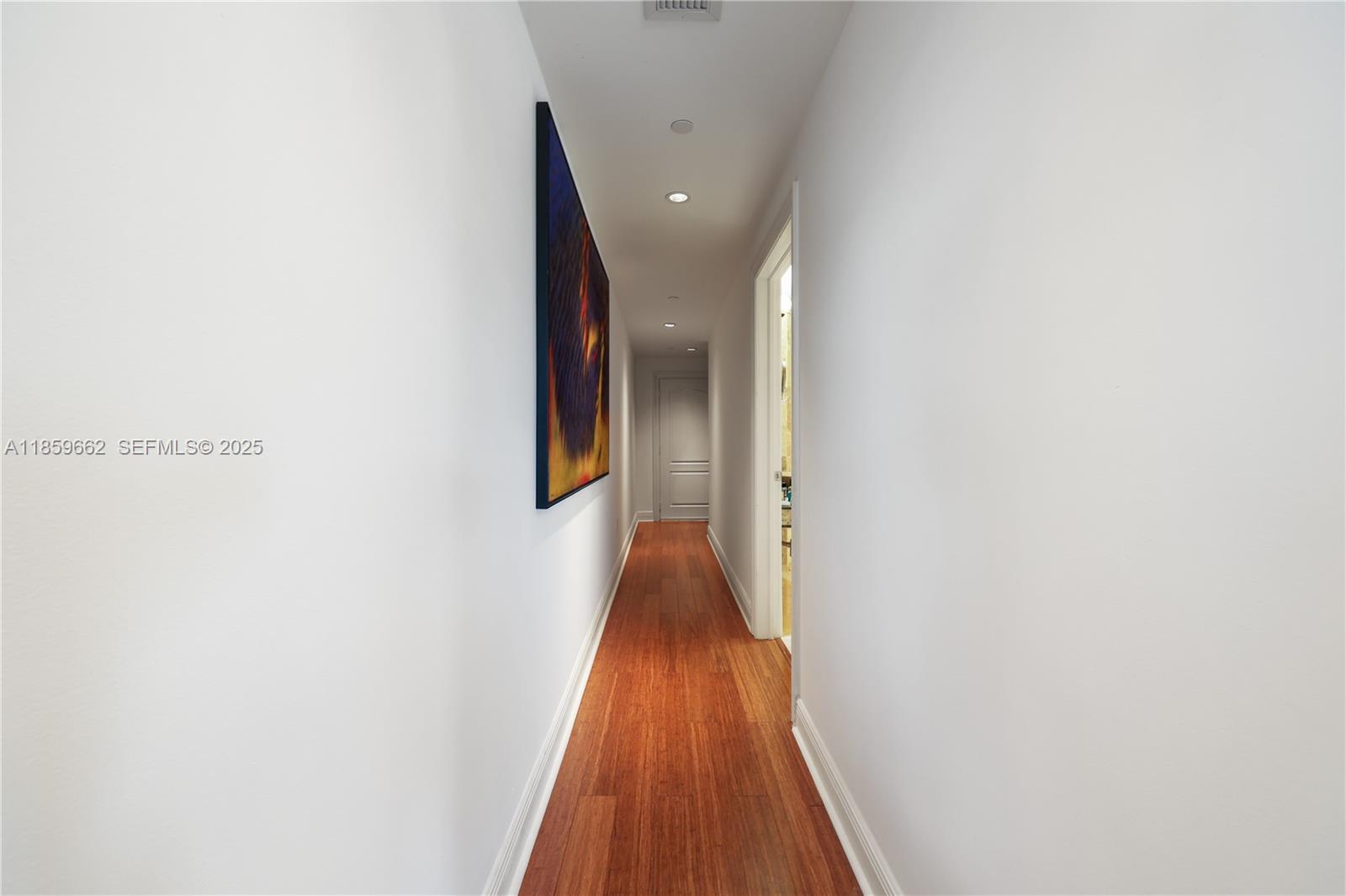 TERRACES OF THE ISLE COND - Residential