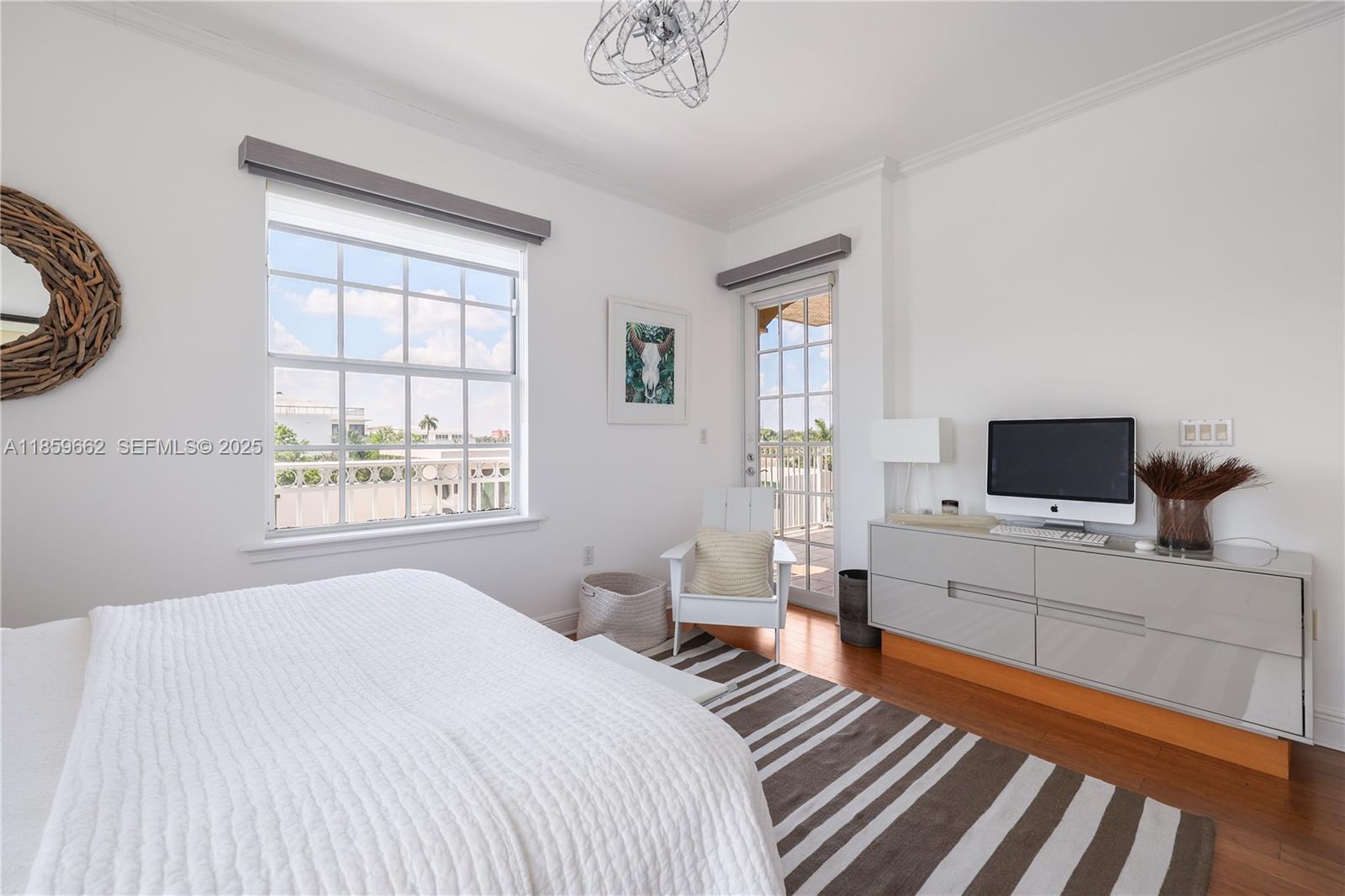 TERRACES OF THE ISLE COND - Residential