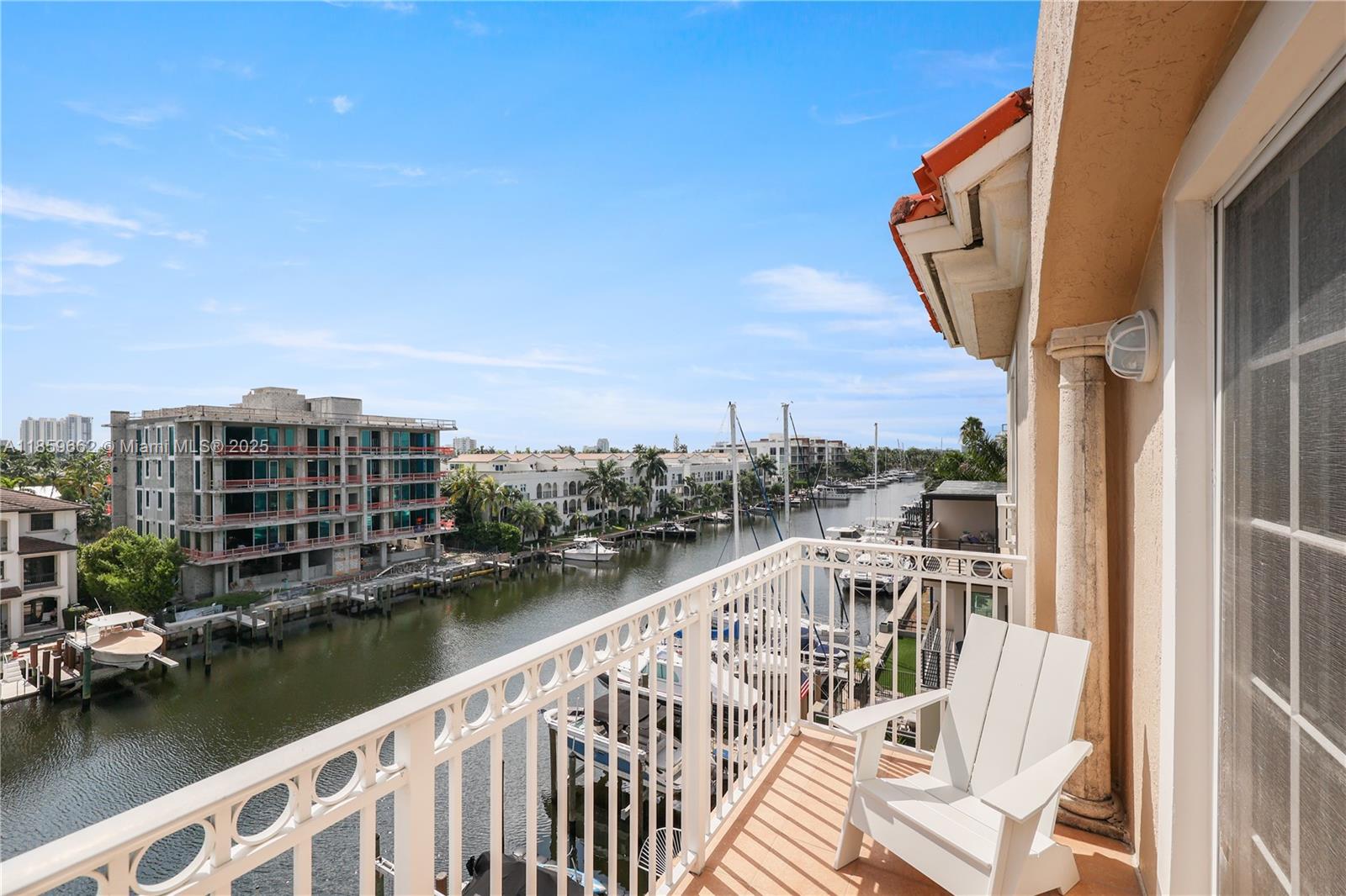 TERRACES OF THE ISLE COND - Residential