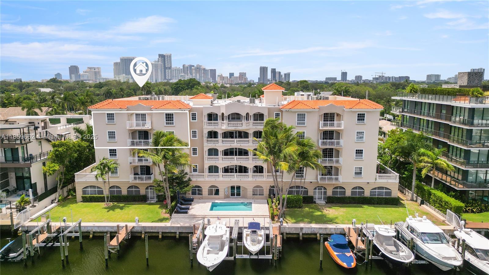 TERRACES OF THE ISLE COND - Residential