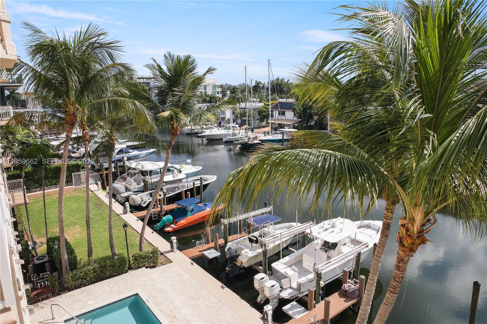 TERRACES OF THE ISLE COND - Residential