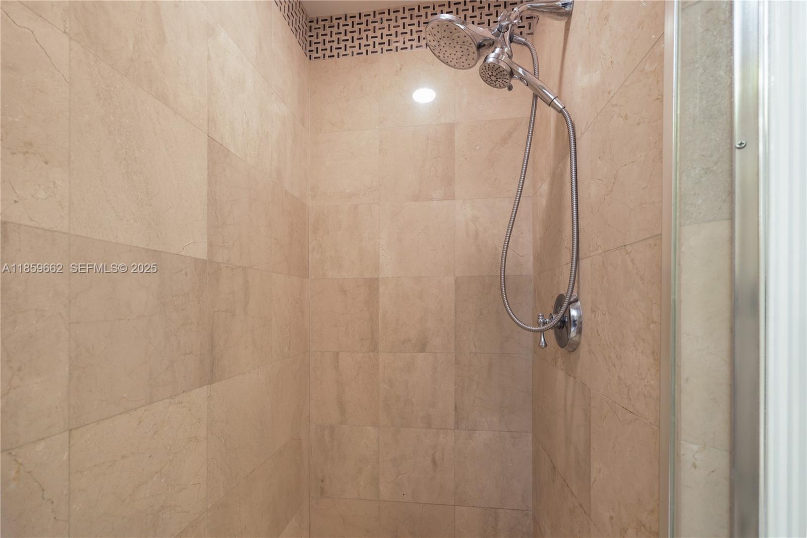 TERRACES OF THE ISLE COND - Residential