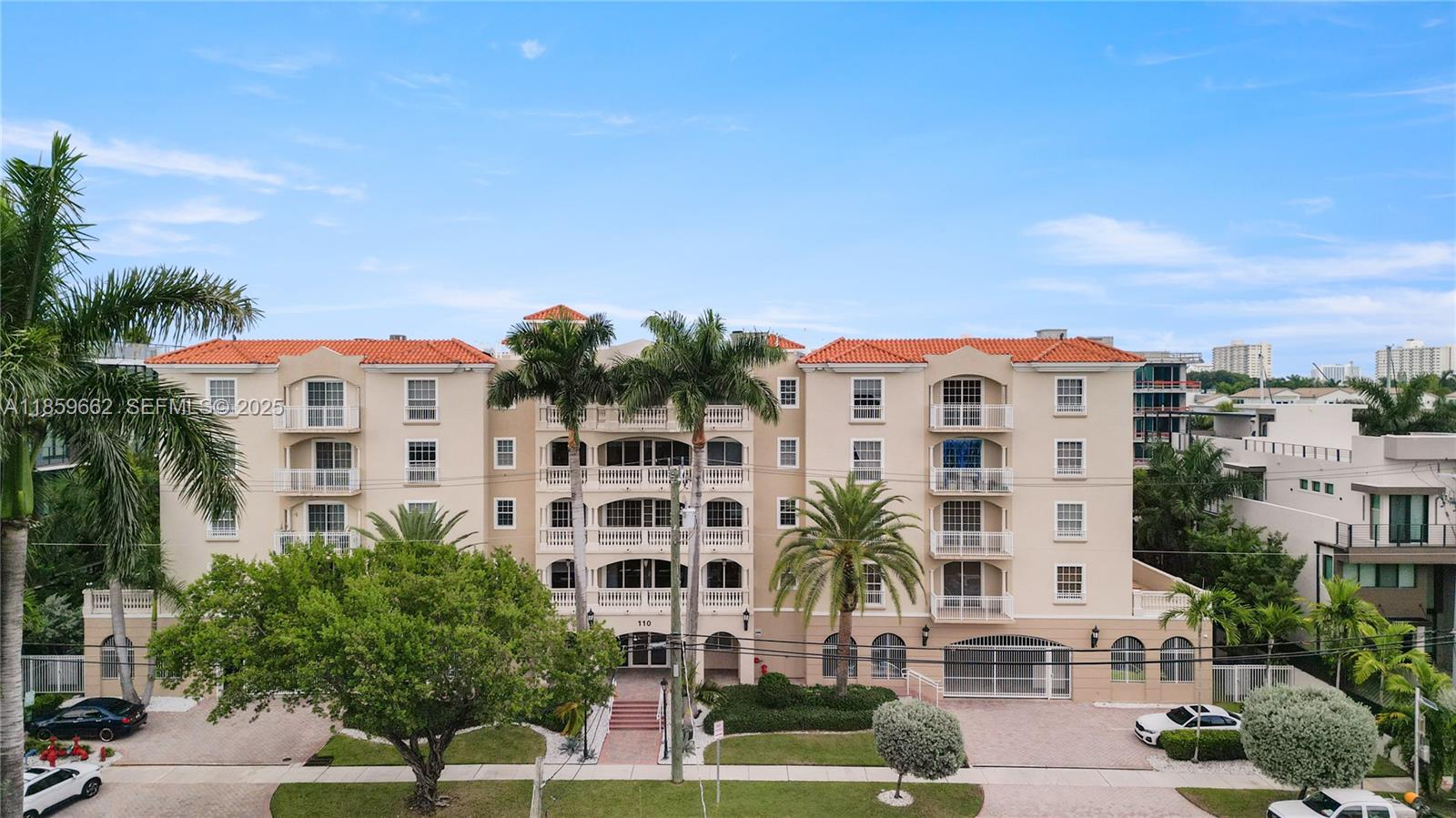 TERRACES OF THE ISLE COND - Residential