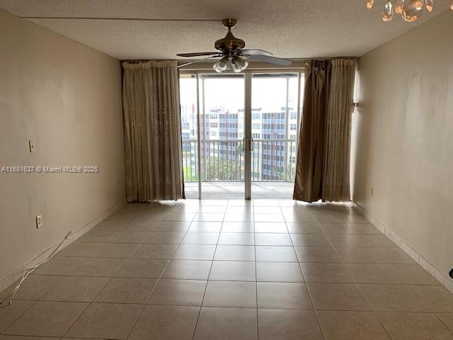 1750 NE 191st St 816-3
