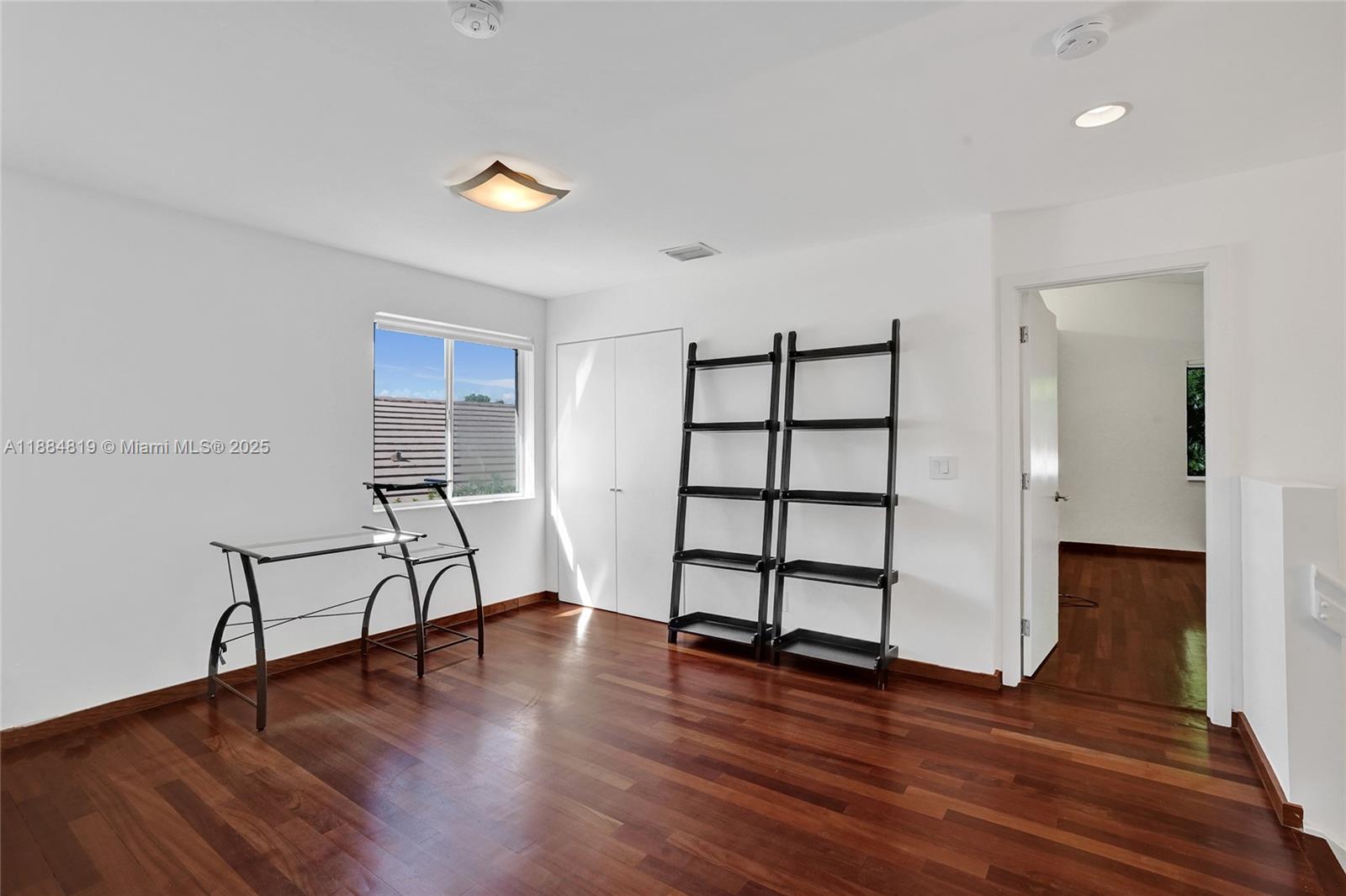BANYAN OAKRIDGE PLAT - Residential