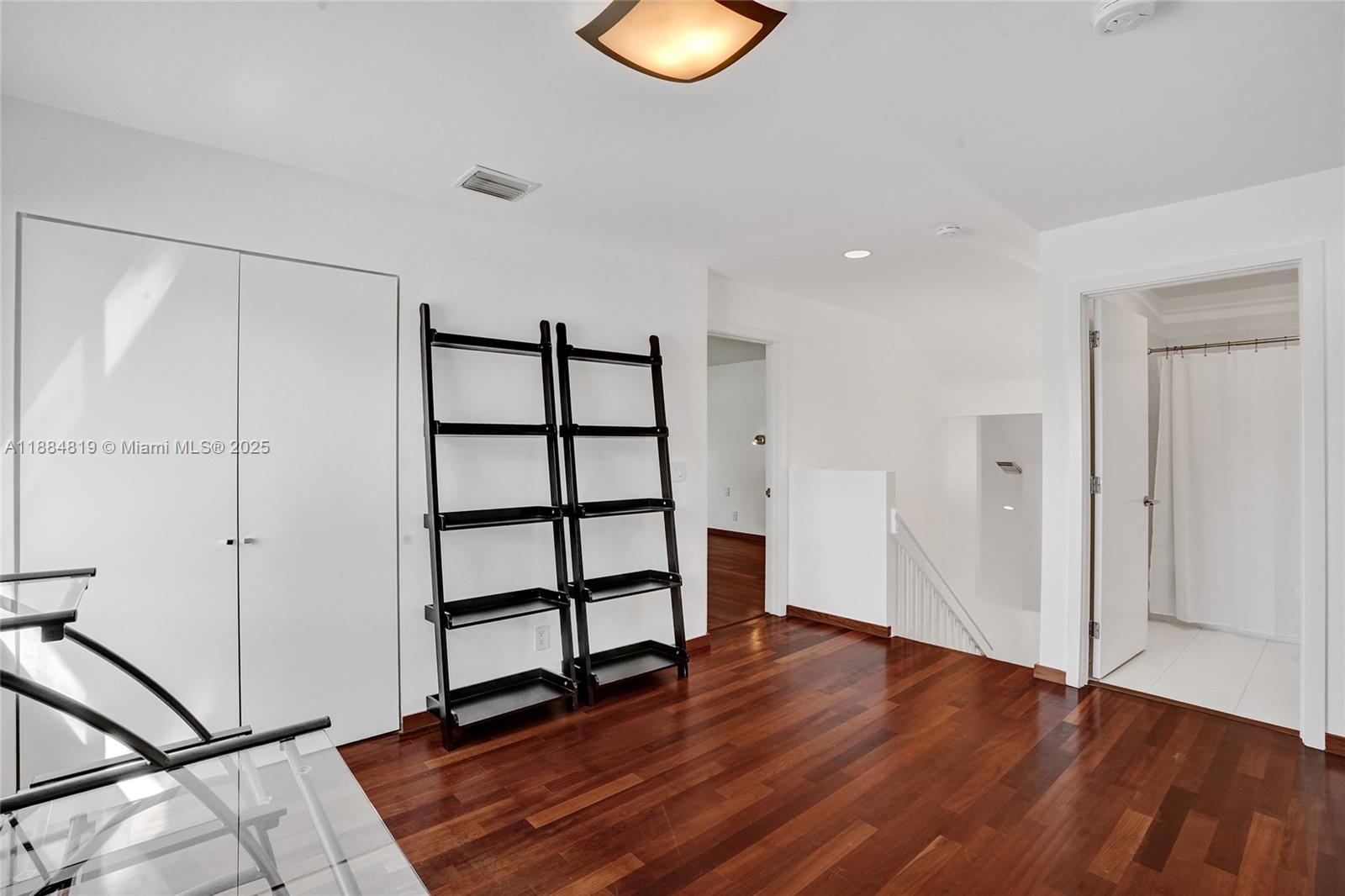 BANYAN OAKRIDGE PLAT - Residential