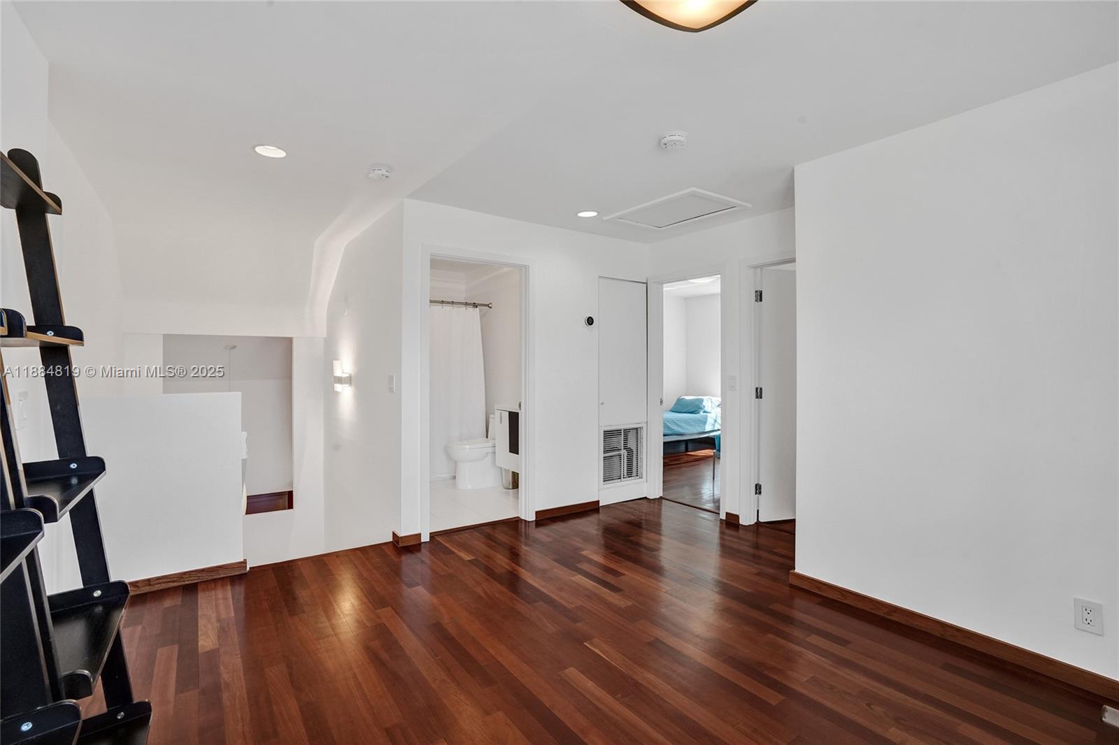BANYAN OAKRIDGE PLAT - Residential