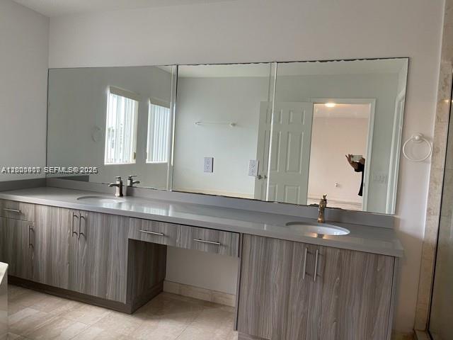 AVENTURA LAKES PHASE 1 - Residential Lease