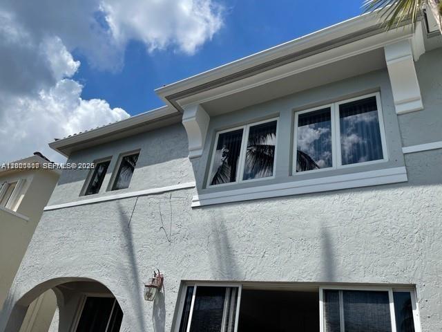 AVENTURA LAKES PHASE 1 - Residential Lease