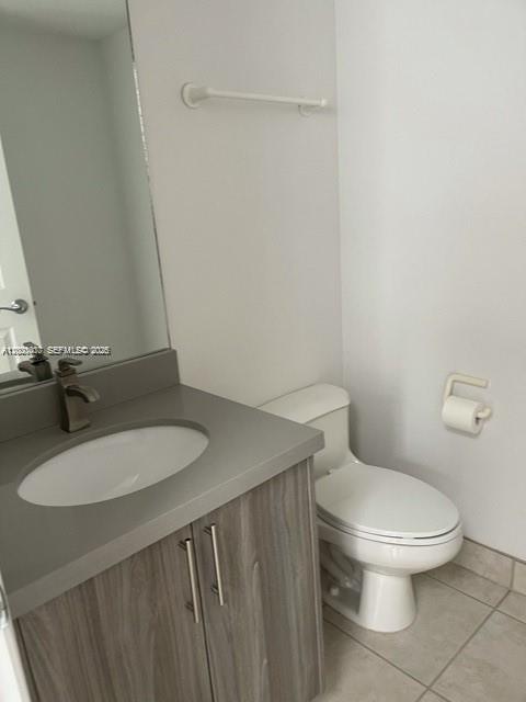 AVENTURA LAKES PHASE 1 - Residential Lease