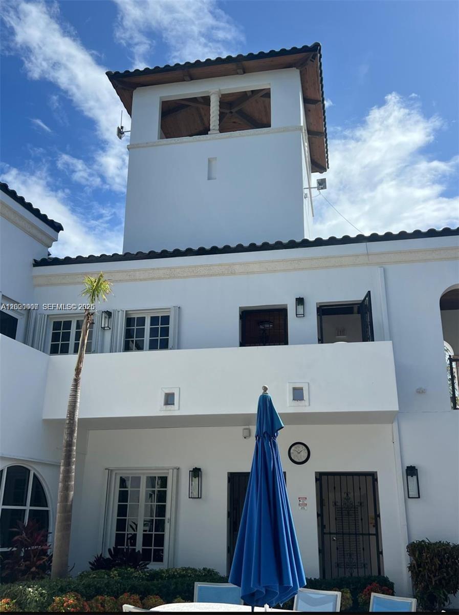 AVENTURA LAKES PHASE 1 - Residential Lease