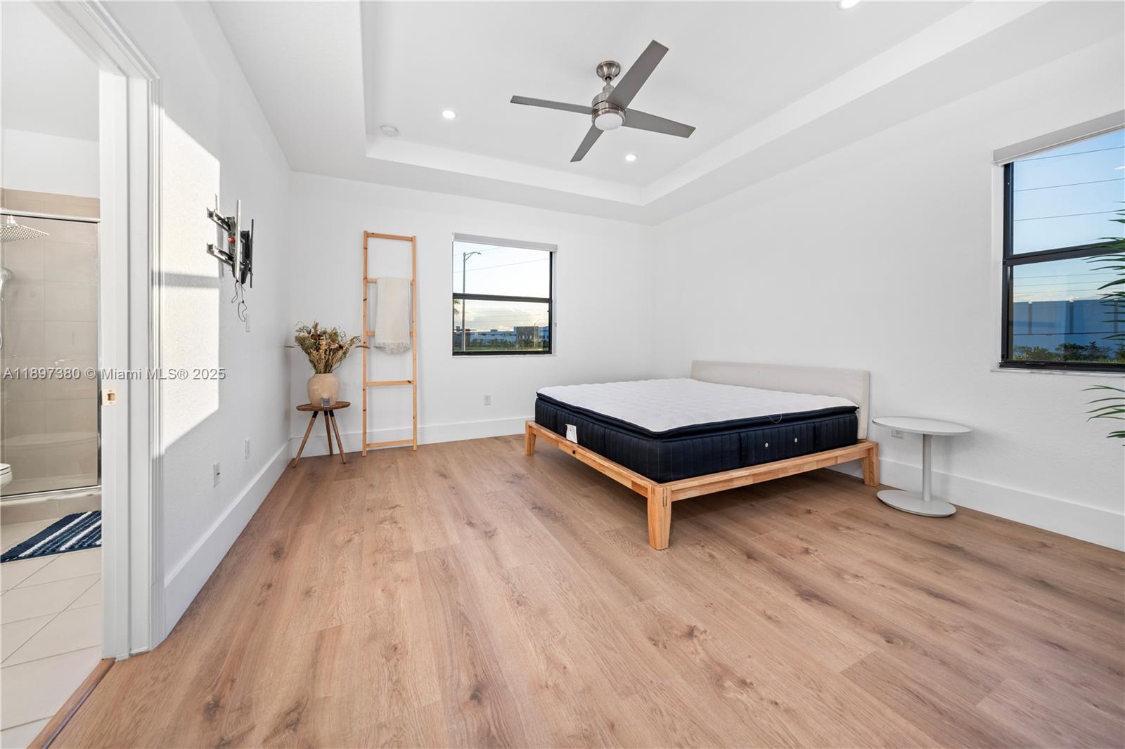 AQUABELLA NORTH - Residential