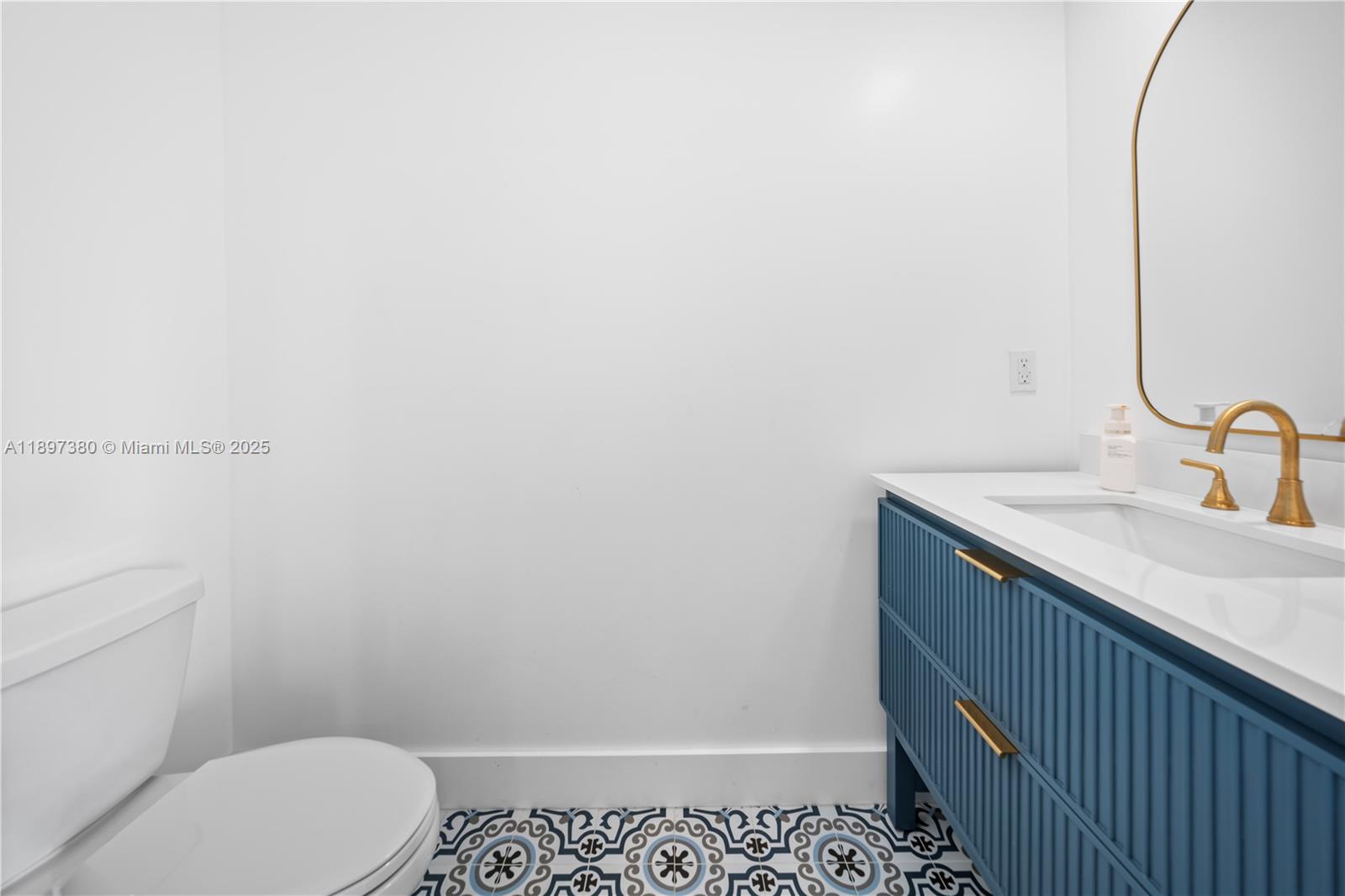 AQUABELLA NORTH - Residential