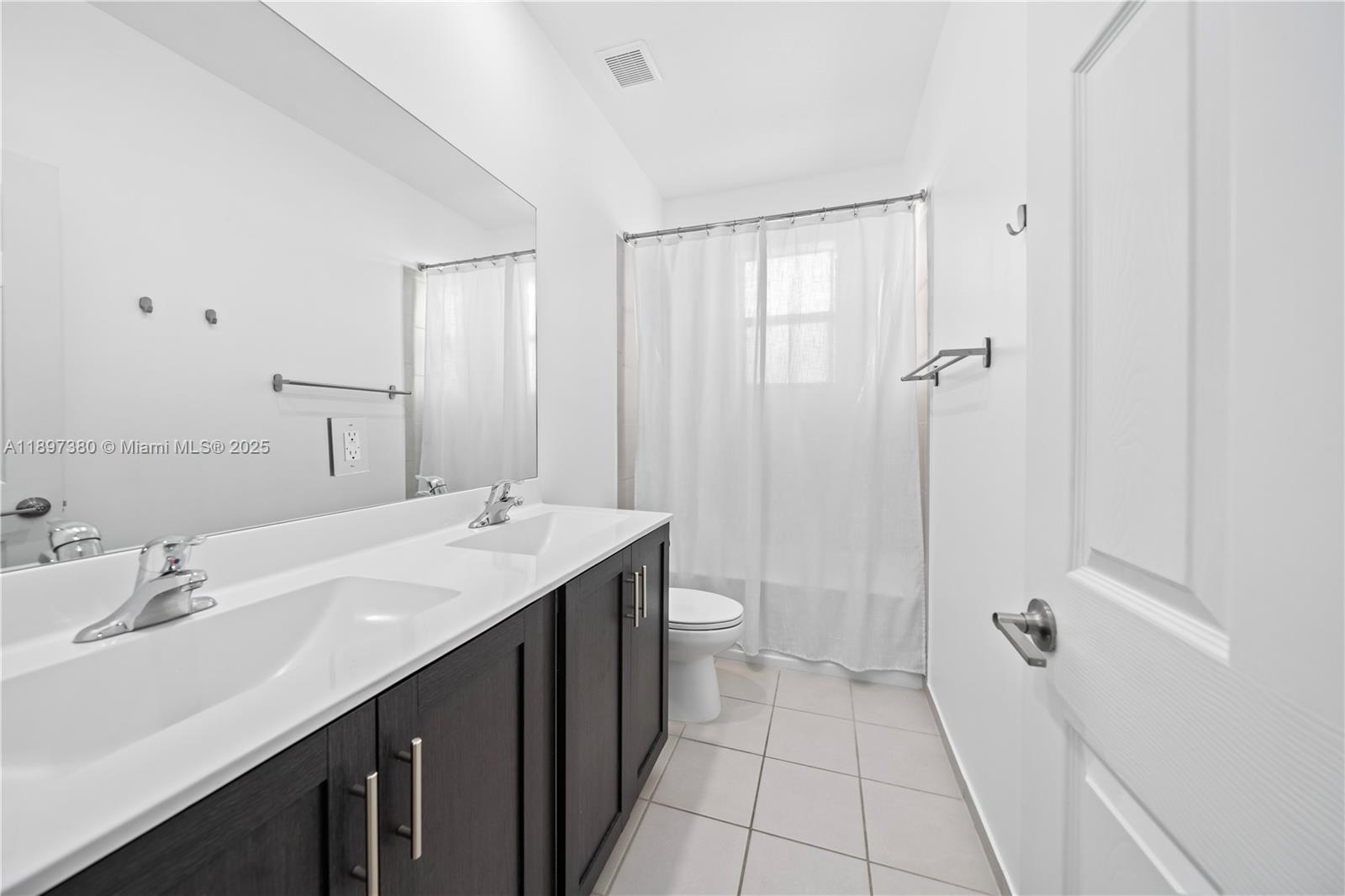 AQUABELLA NORTH - Residential