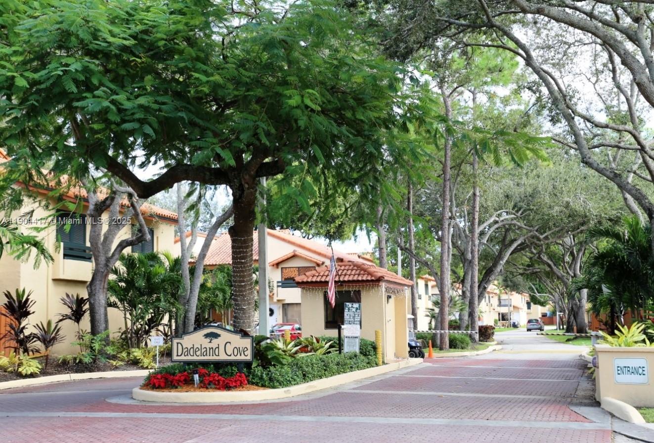 Welcome to this beautifully updated 2-bedroom, 2.5-bath townhome located in the desirable gated community of Dadeland Cove.
The home offers a bright, open layout with warm laminate flooring throughout the main living area. The renovated kitchen combines modern design and functionality, featuring quartz countertops, sleek cabinetry, and stainless steel appliances.
Upstairs, both bedrooms are spacious and filled with natural light, enhanced by vaulted ceilings that create an airy feel. The primary suite includes an upgraded bathroom, a custom built-in closet system, and access to a private balcony with relaxing views. Additional highlights include a washer and dryer, updated bathrooms, and two assigned parking spaces.