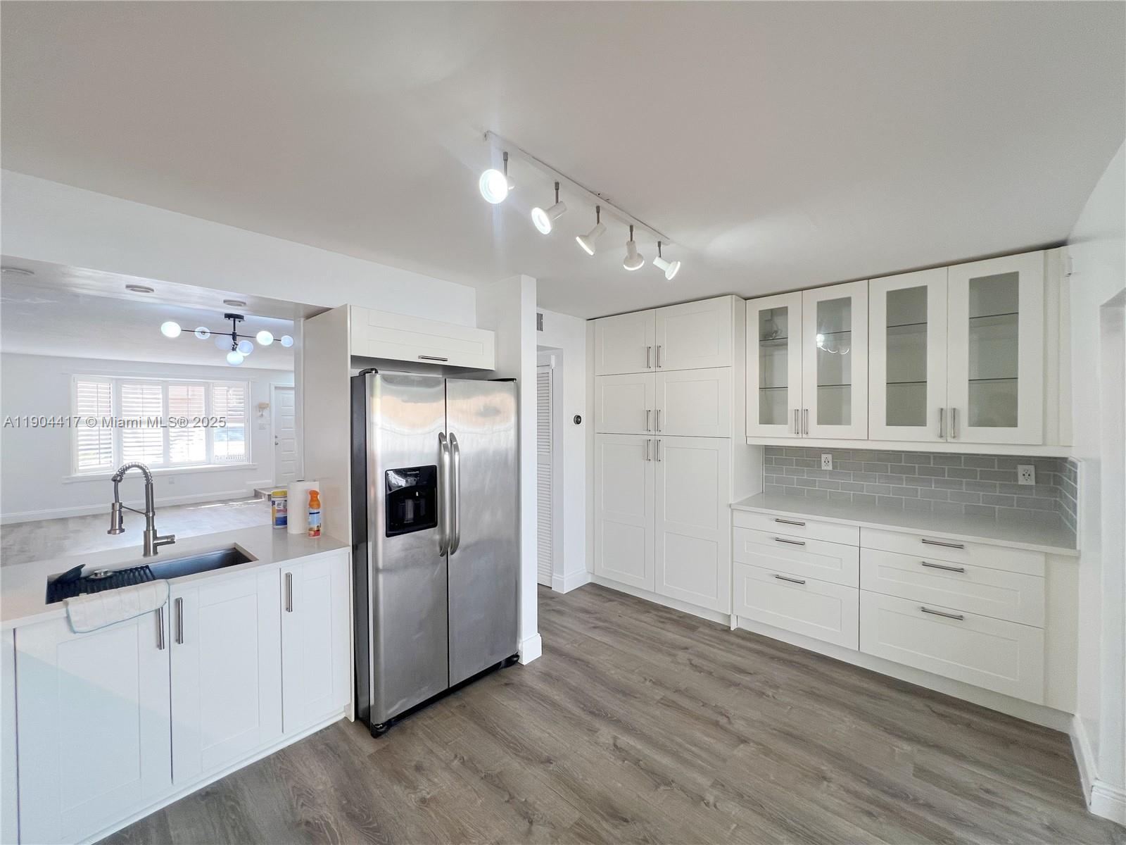 DADELAND COVE SEC 2 - Residential