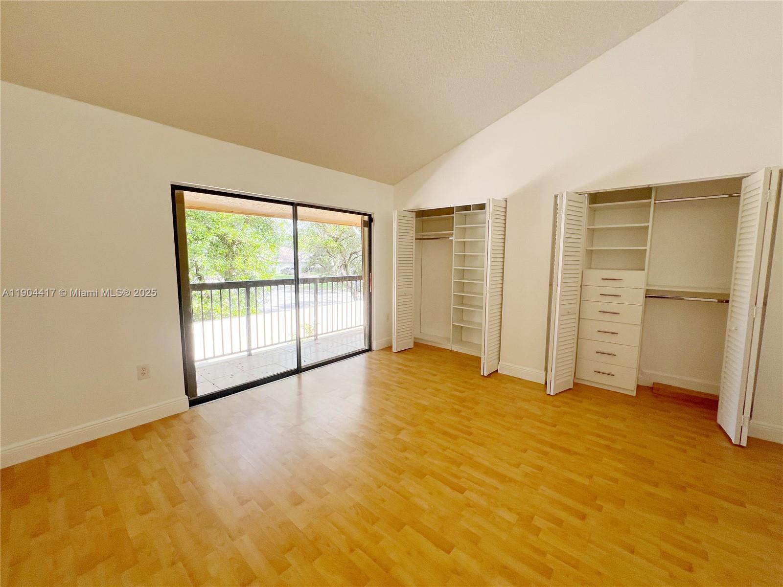 DADELAND COVE SEC 2 - Residential