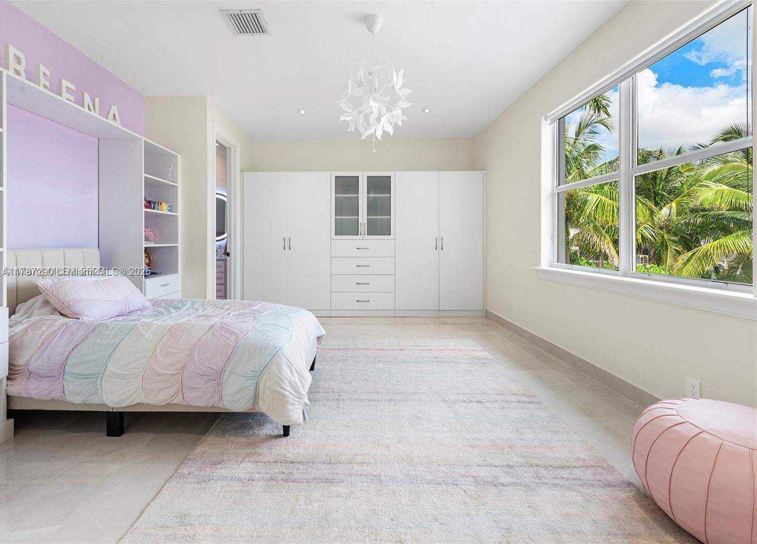 Harbor Island Estates - Residential