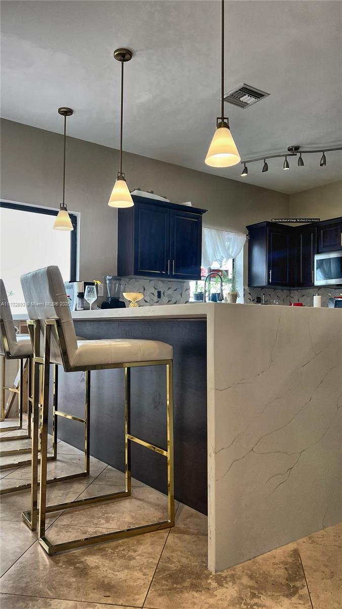 WIMBLEDON VILLAS OF VIA V - Residential