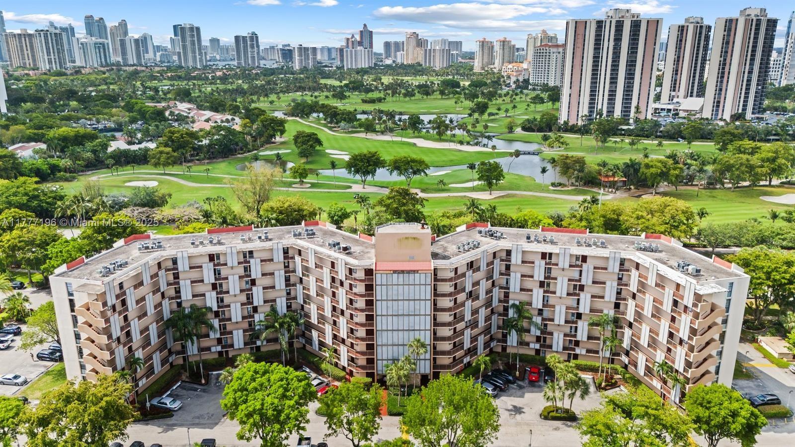 BRAVURA I CONDO - Residential