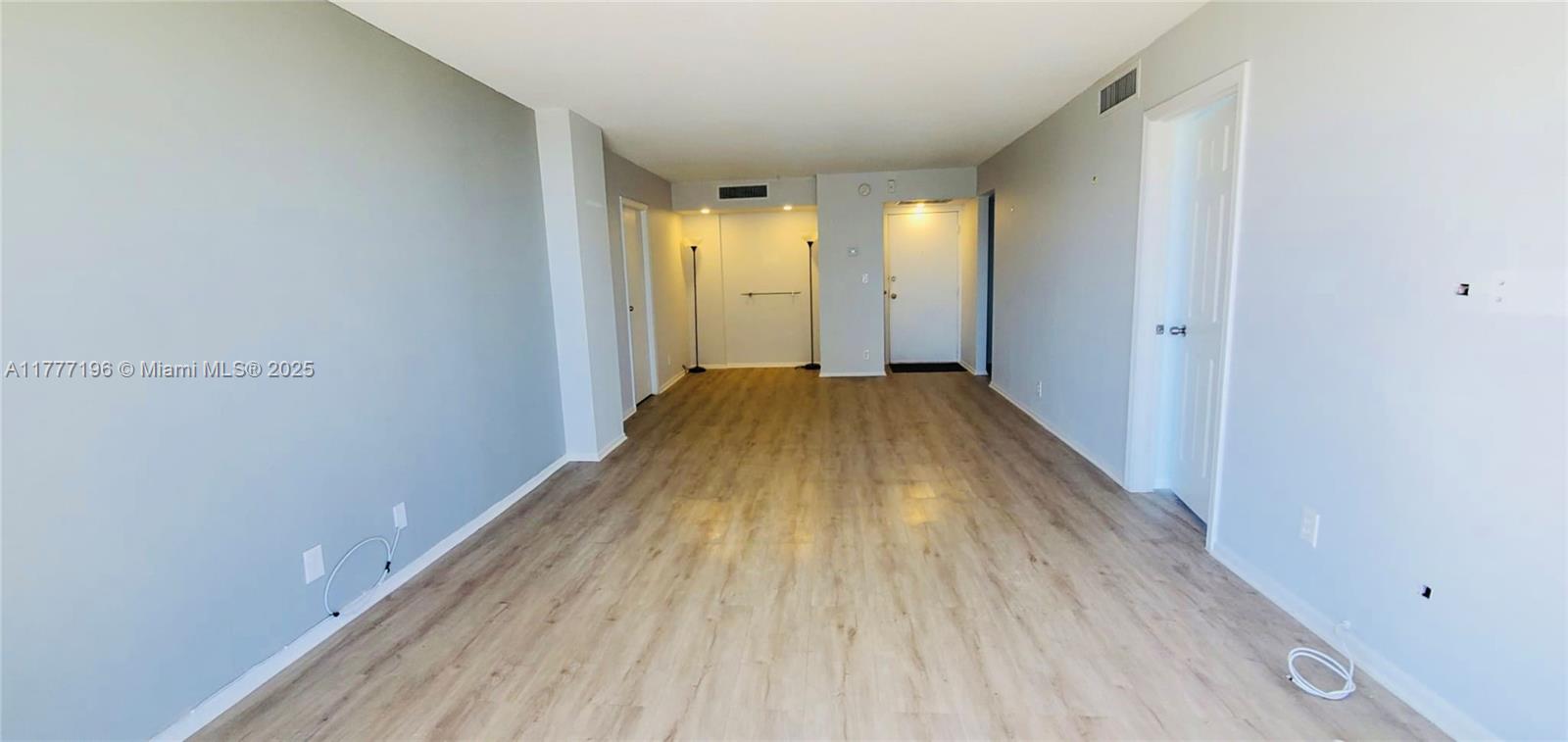 BRAVURA I CONDO - Residential