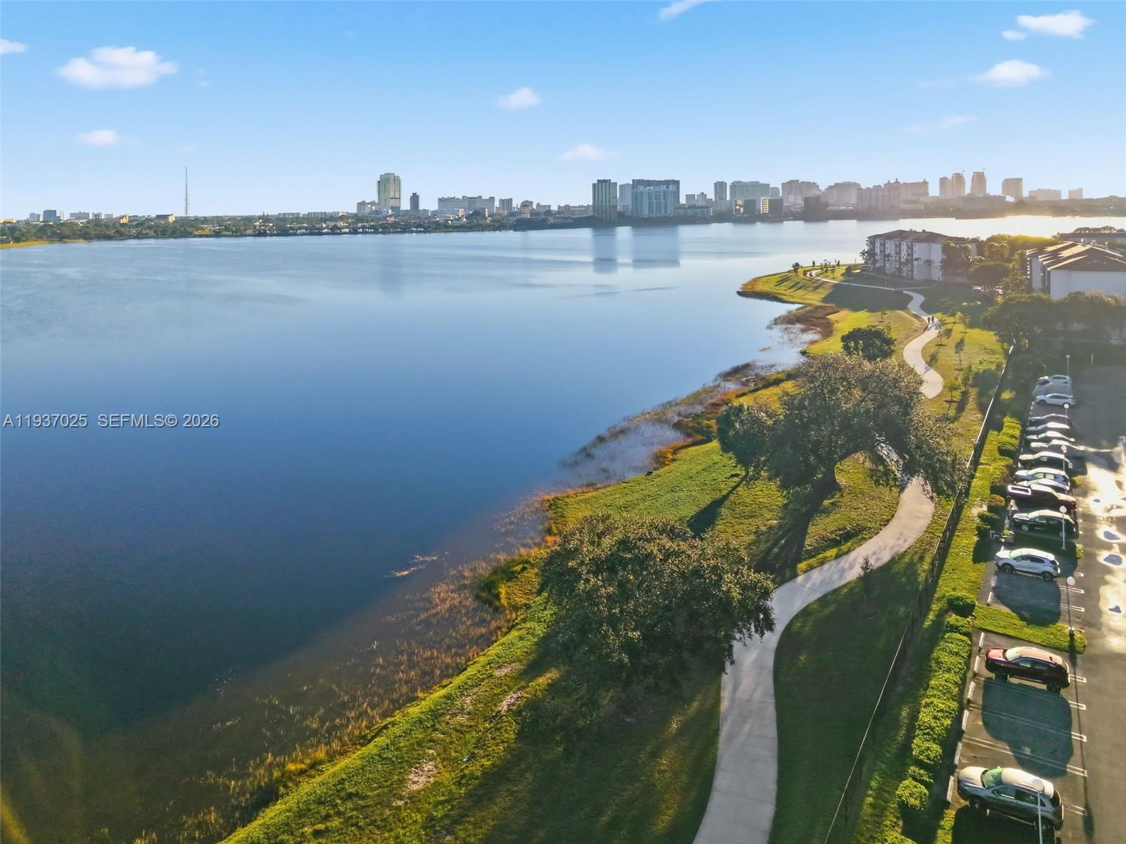 BREAKWATERS OF THE PALM B - Residential