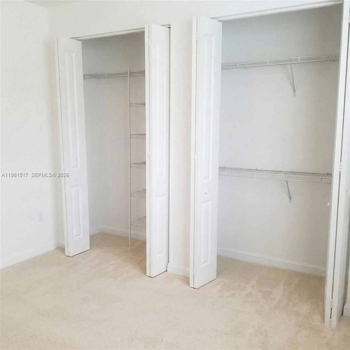 VILLA FLORA CONDO - Residential