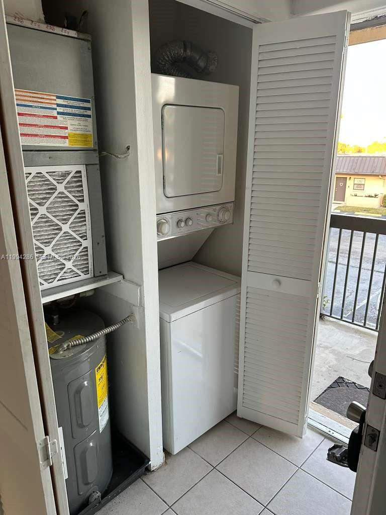 PINE LAKE SEVEN CONDO - Residential