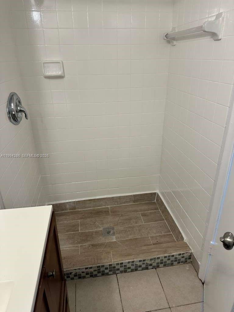 PINE LAKE SEVEN CONDO - Residential