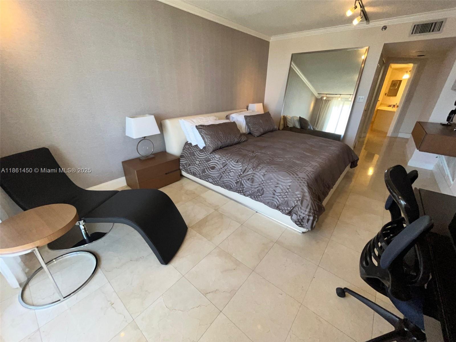 1000 ISL BLVD WILLIAMS IS - Residential Lease