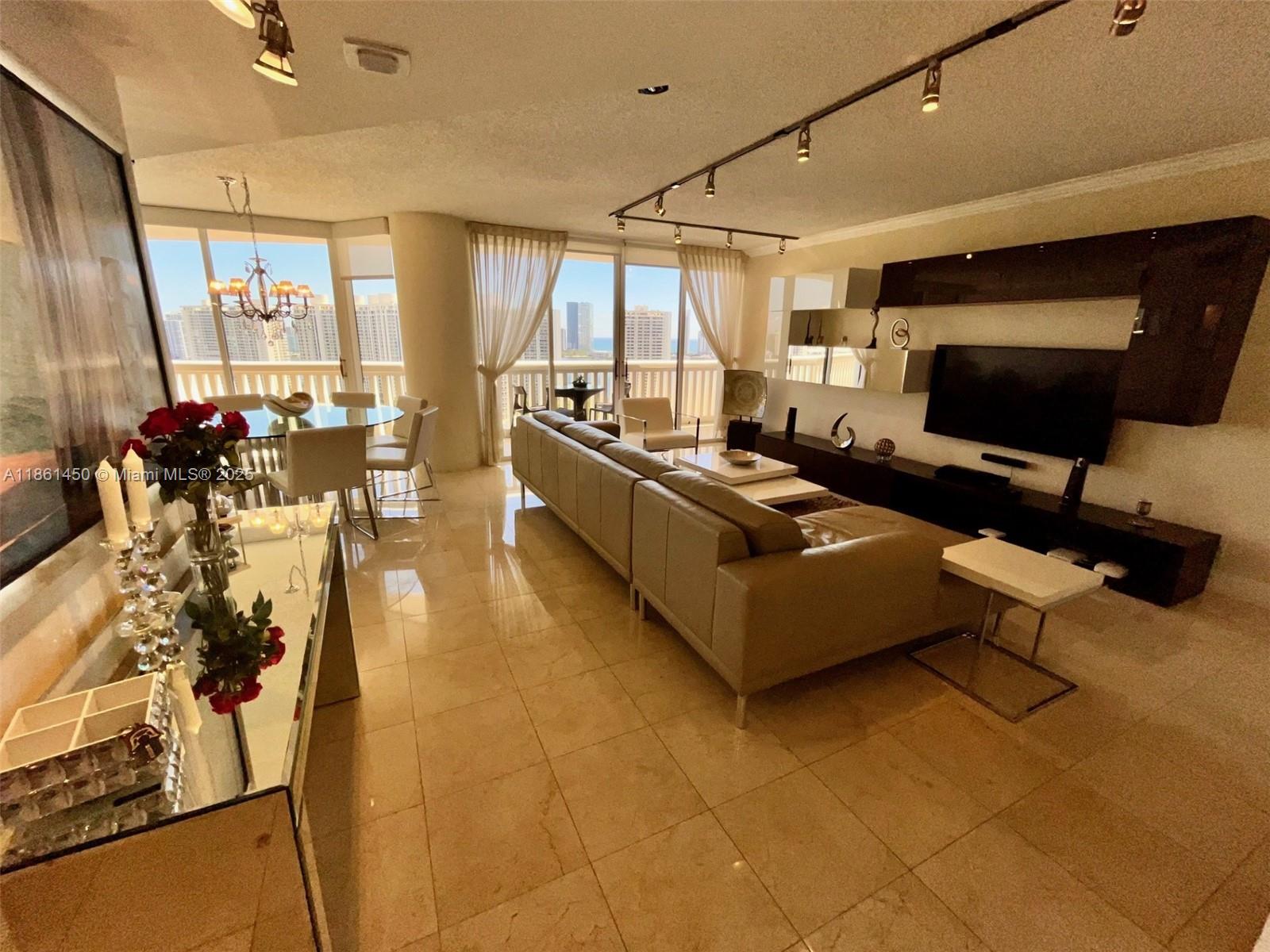 1000 ISL BLVD WILLIAMS IS - Residential Lease