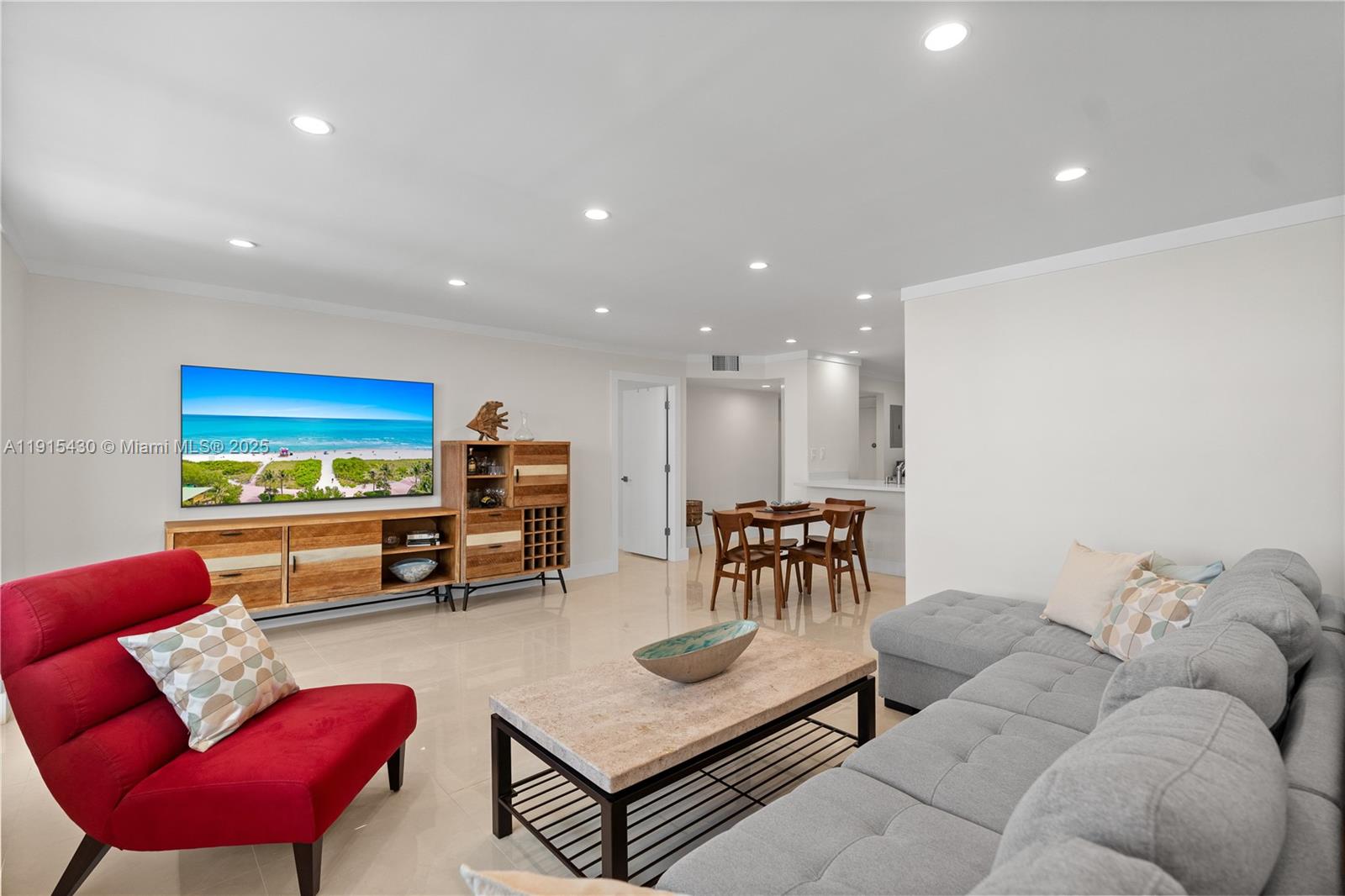 SEA AIR TOWERS CONDO - Residential