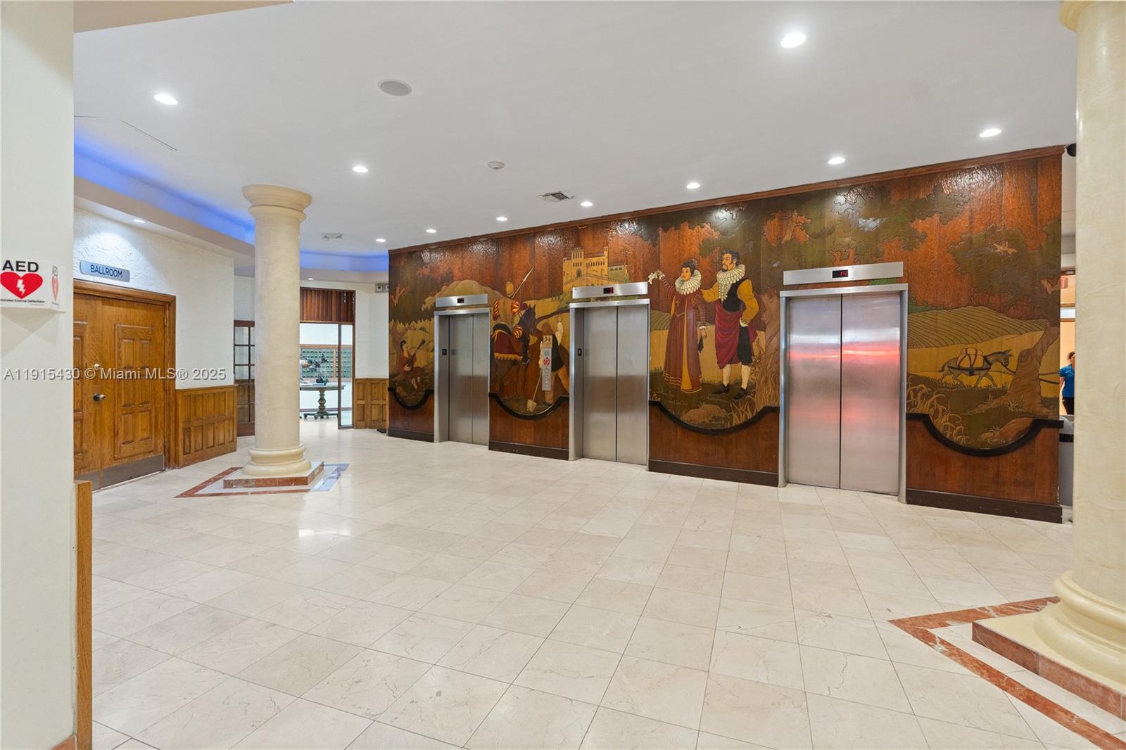 SEA AIR TOWERS CONDO - Residential