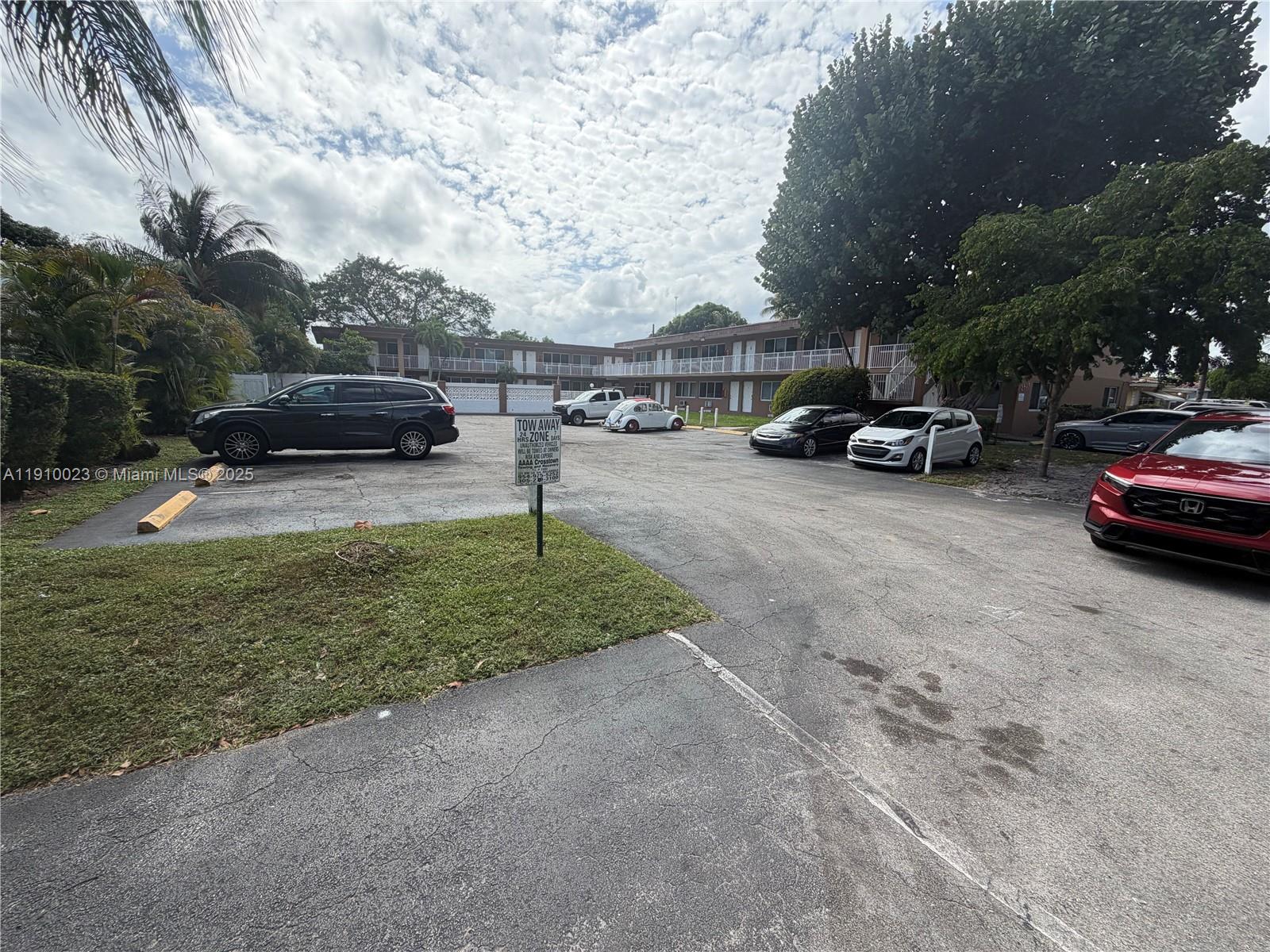 MALIBU GARDENS CONDO - Residential Lease