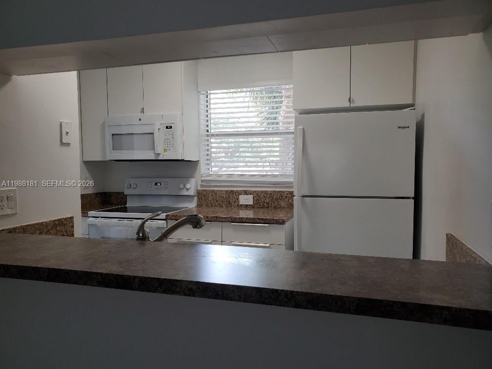 3238 NW 102nd Ter 208-F