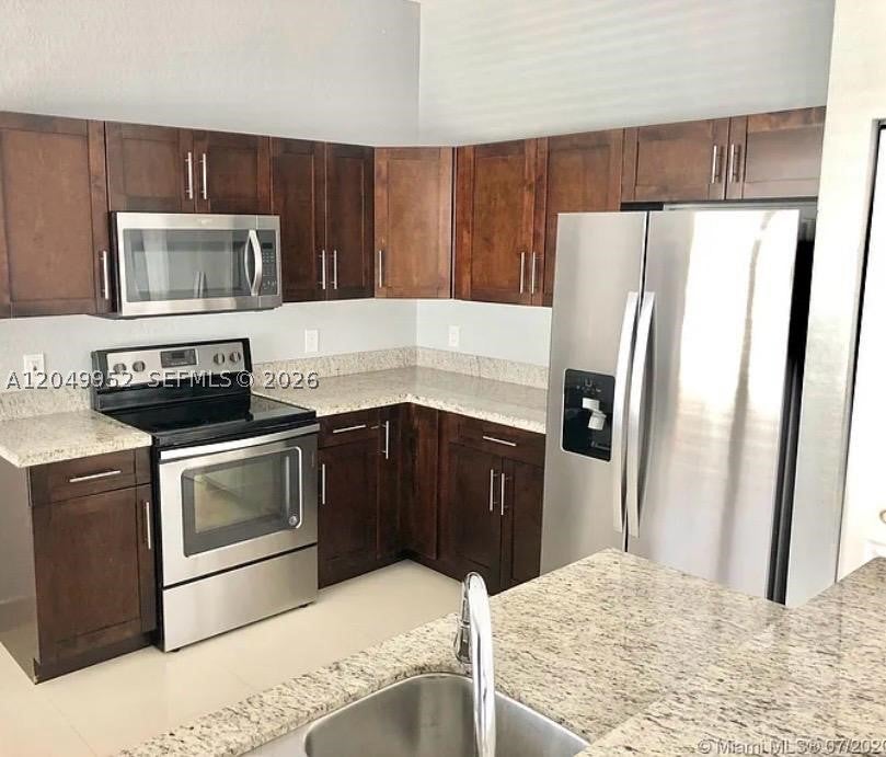 3965 NE 15th St, Homestead FL 33033