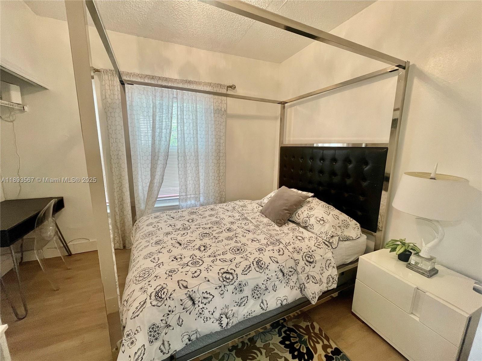 BUENA VISTA GARDENS - Residential Lease