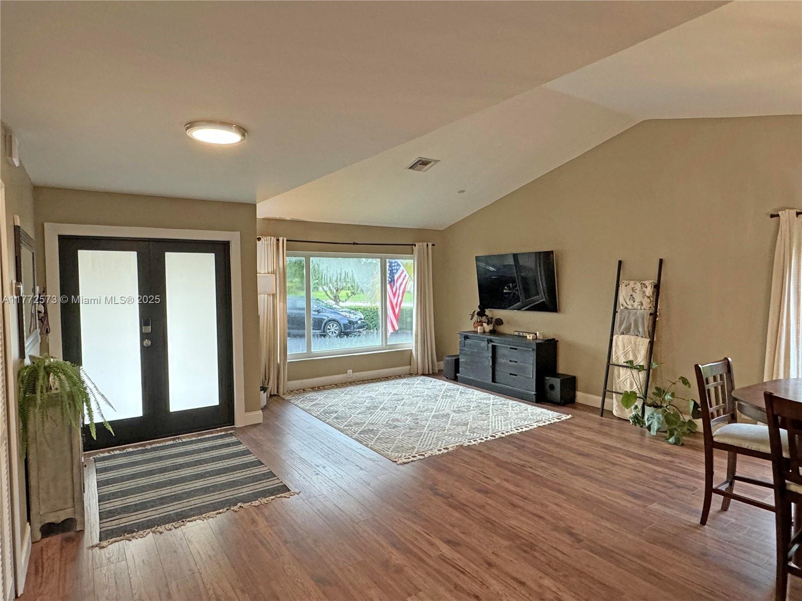 308 NW 108th Ave