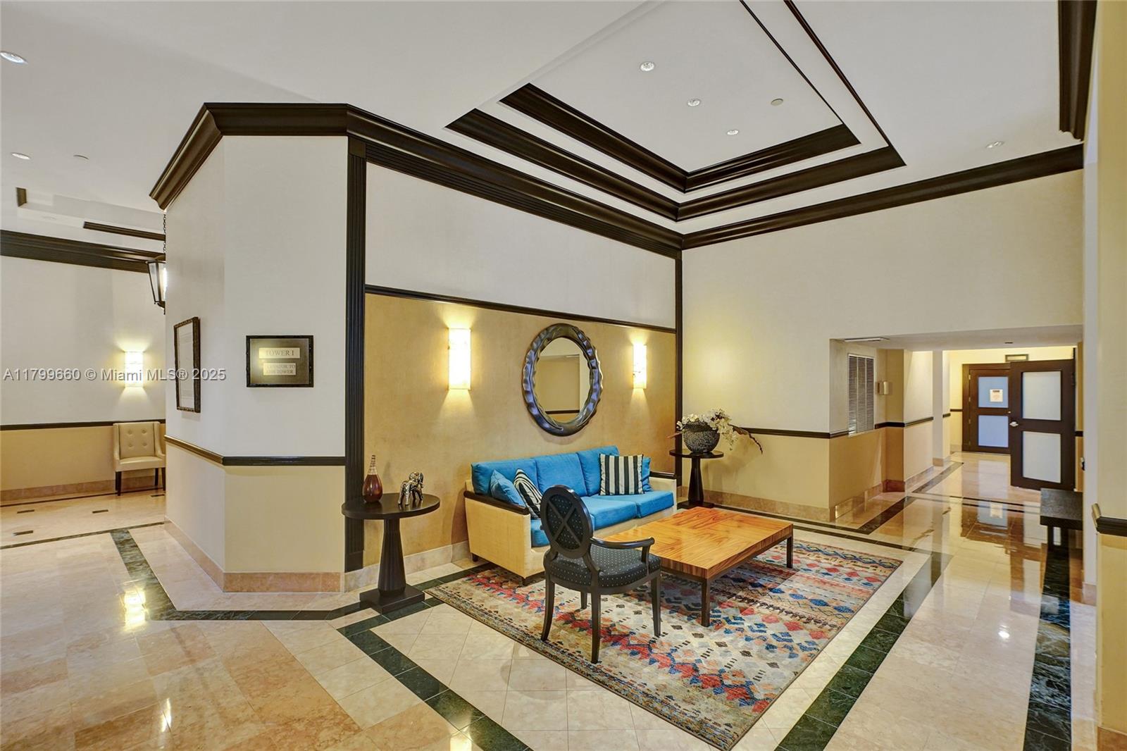 HARBOR TWS AT THE WATERWA - Residential