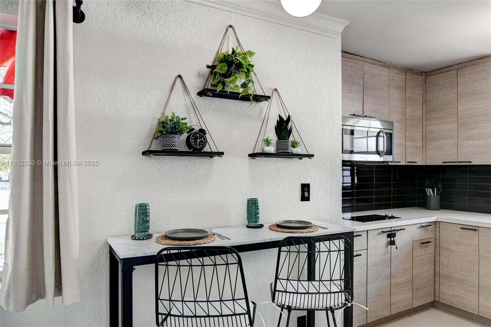 COLEE HAMMOCK - Residential Lease
