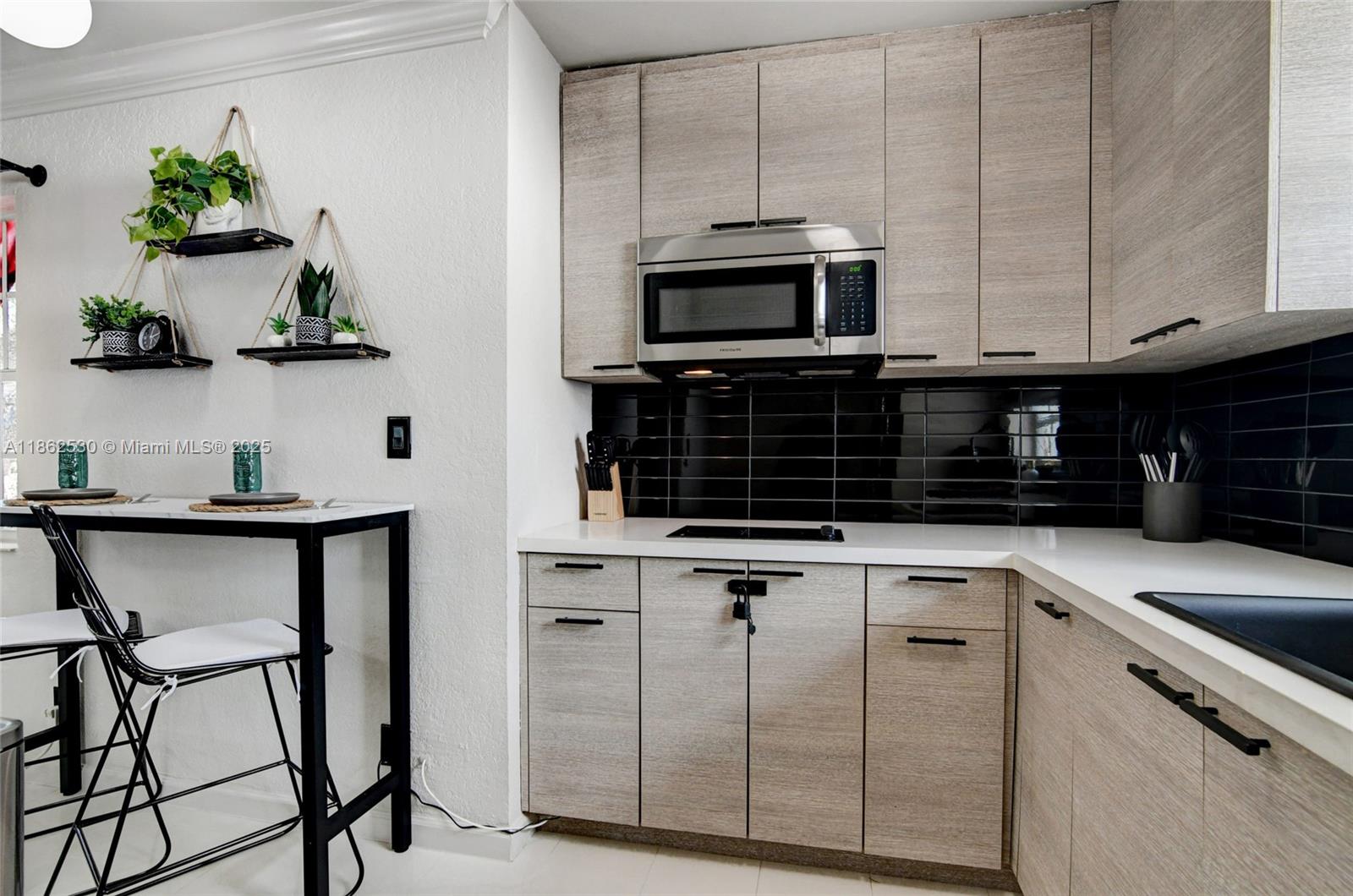 COLEE HAMMOCK - Residential Lease