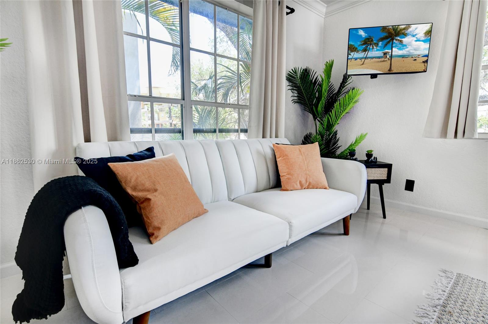 COLEE HAMMOCK - Residential Lease