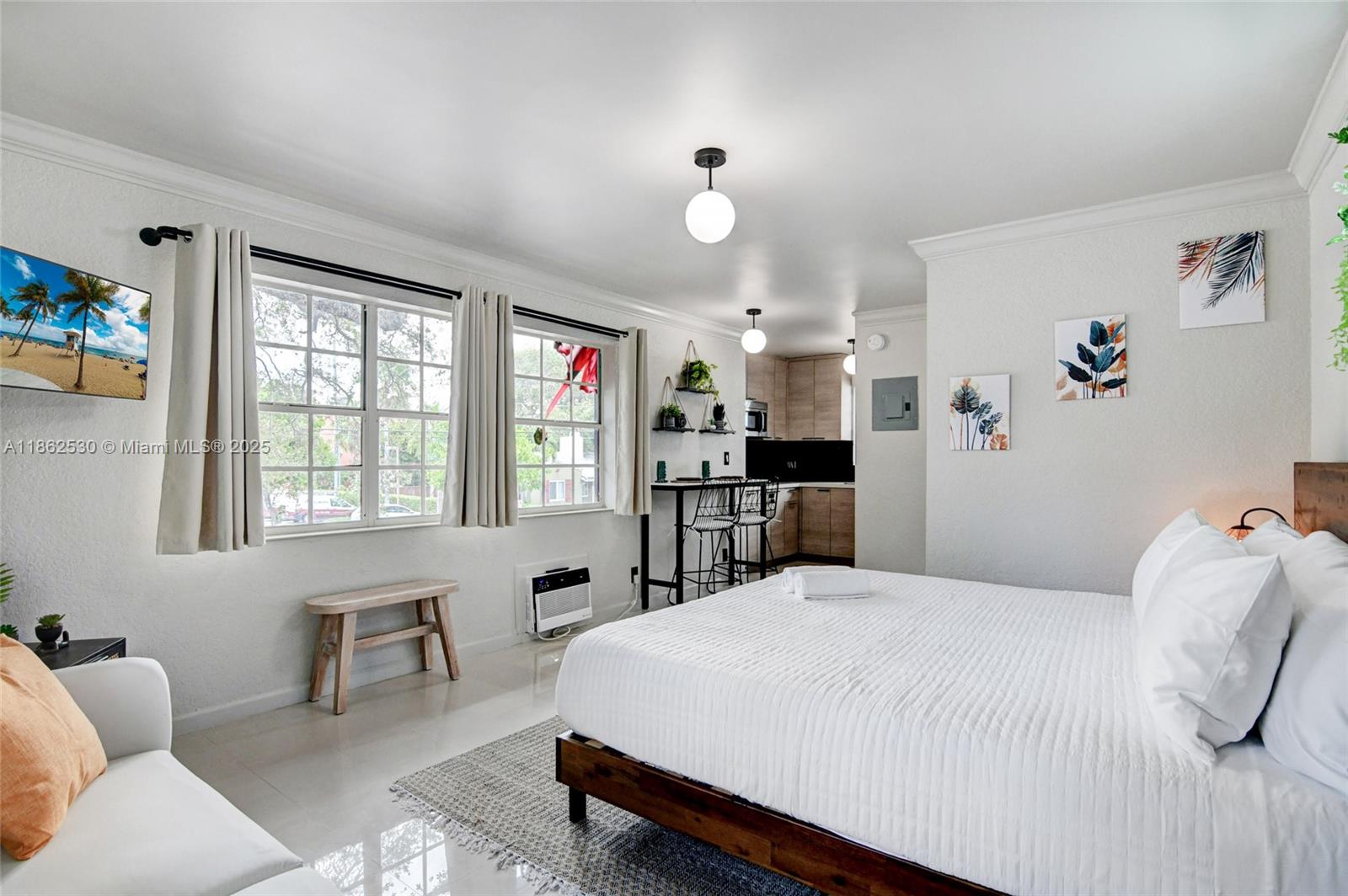 COLEE HAMMOCK - Residential Lease